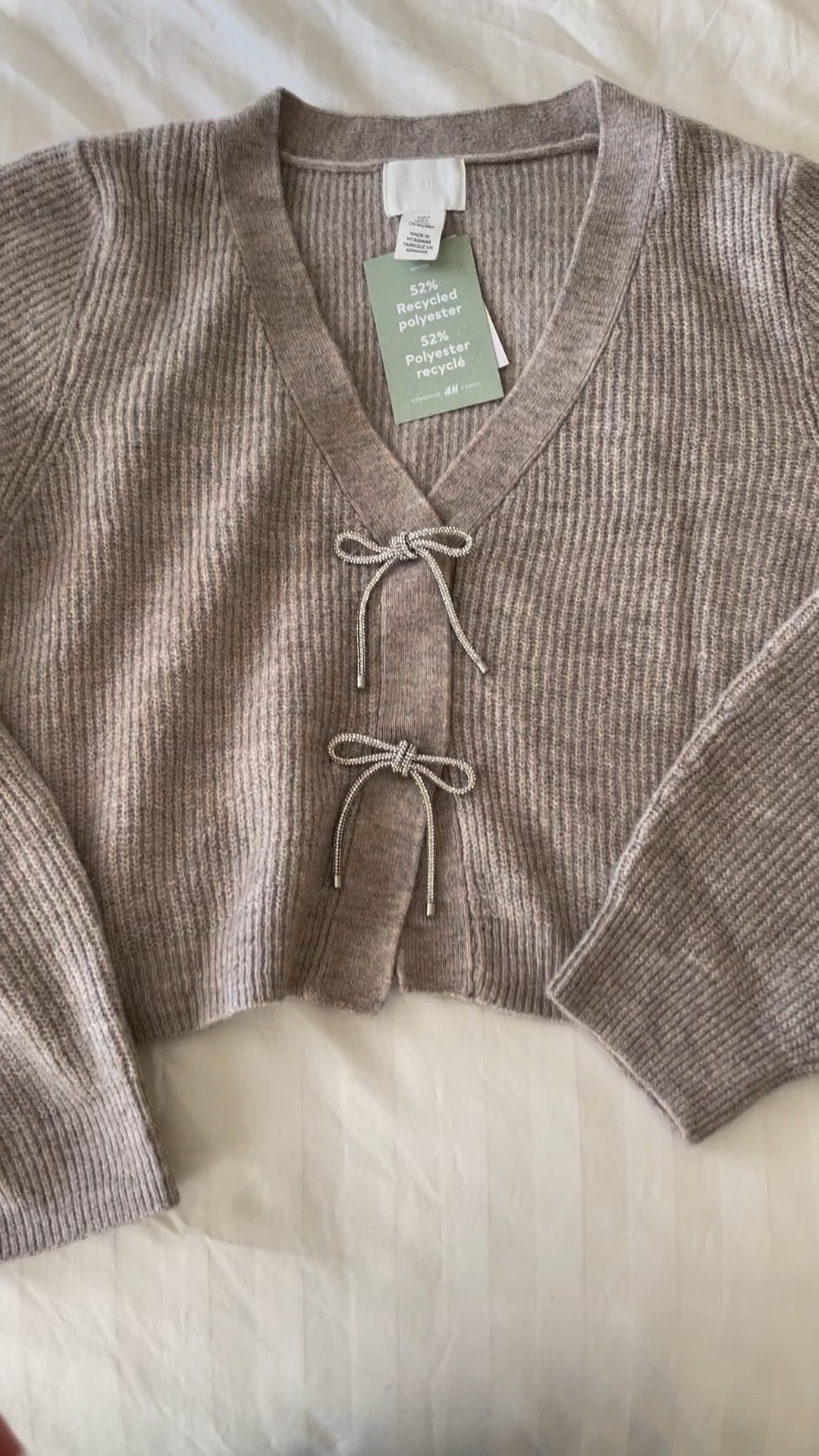 Cardigan with adorable sparkly bow detail! 
.
Winter outfit holiday outfit Holiday party outfit Christmas outfit New Year’s Eve outfit

#LTKSeasonal #LTKHoliday #LTKunder50