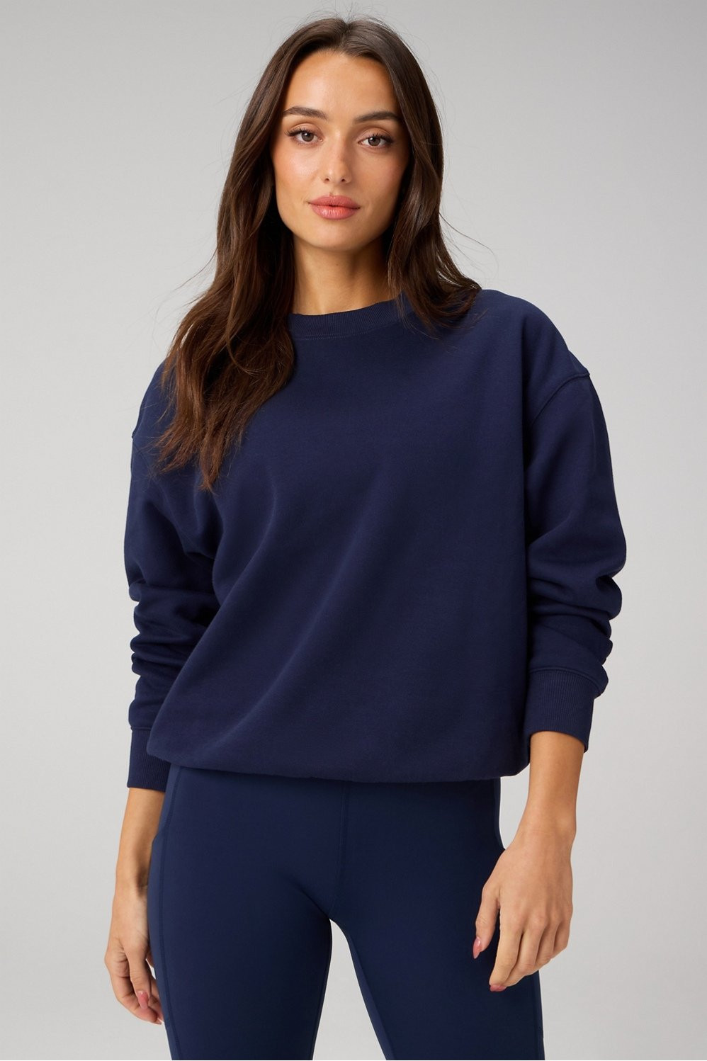 Cozy Fleece Crew Neck Sweatshirt | Fabletics