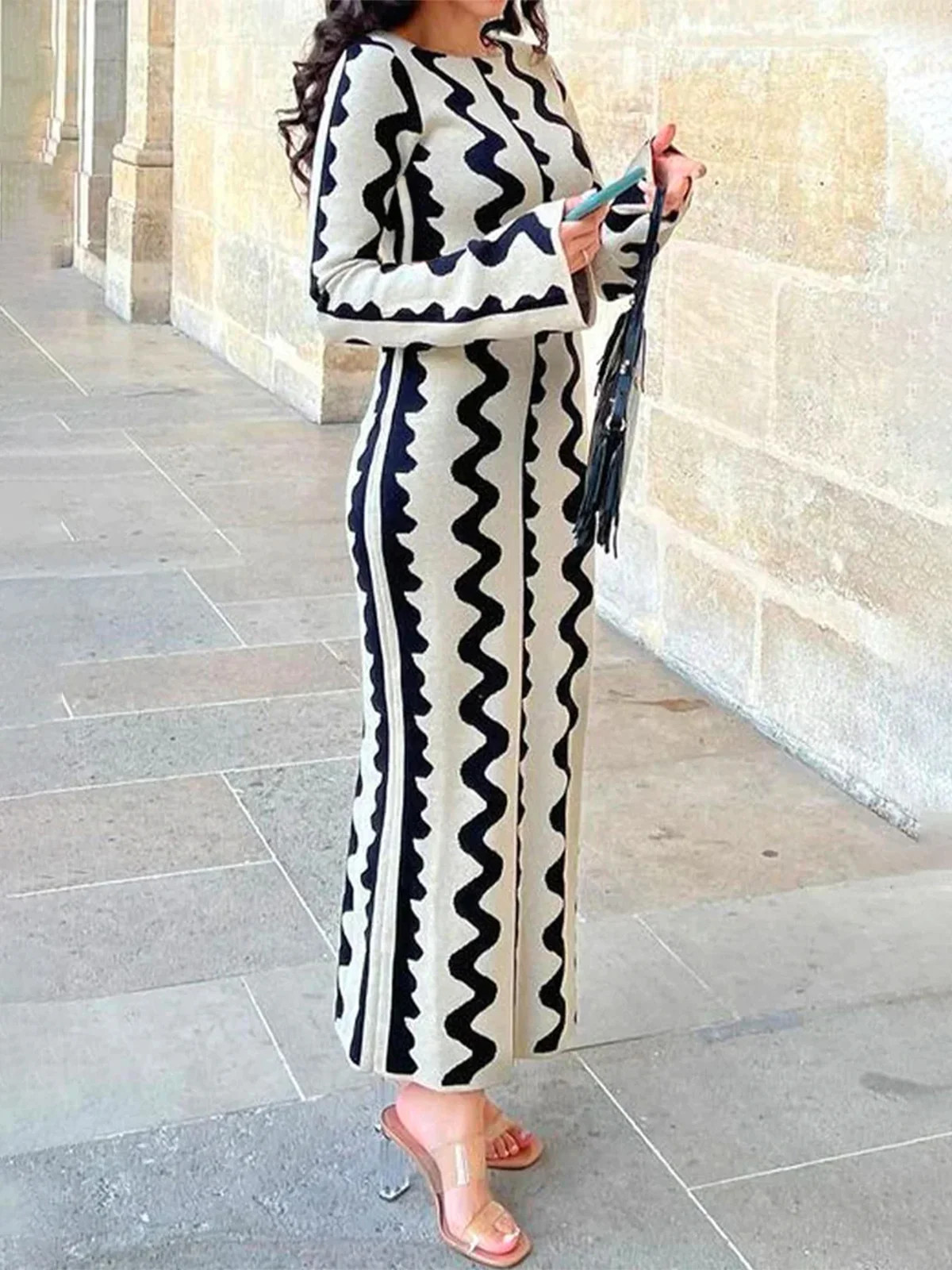 Elegant Crew Neck Chevron Sweater Maxi Dress With No Belt | Stylewe