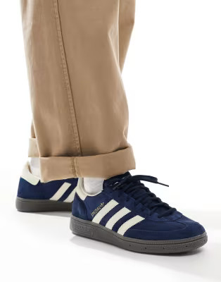 adidas Originals gum sole Handball Spezial trainers in navy | ASOS | ASOS (Global)