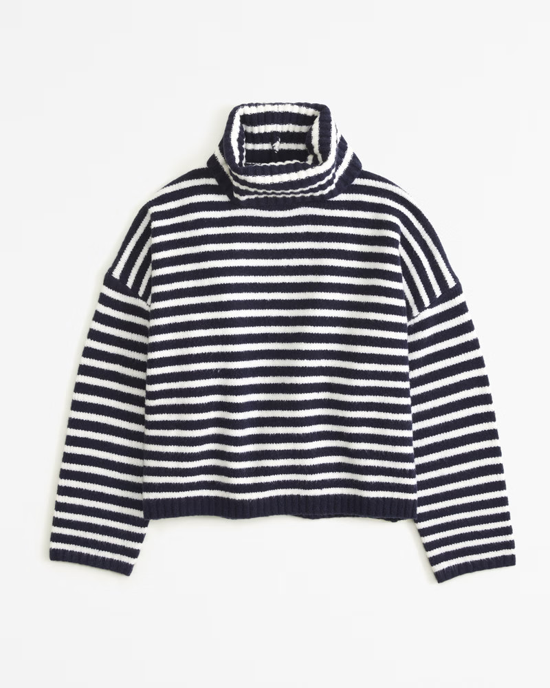 Wedge Turtleneck Sweater | Abercrombie & Fitch (US)