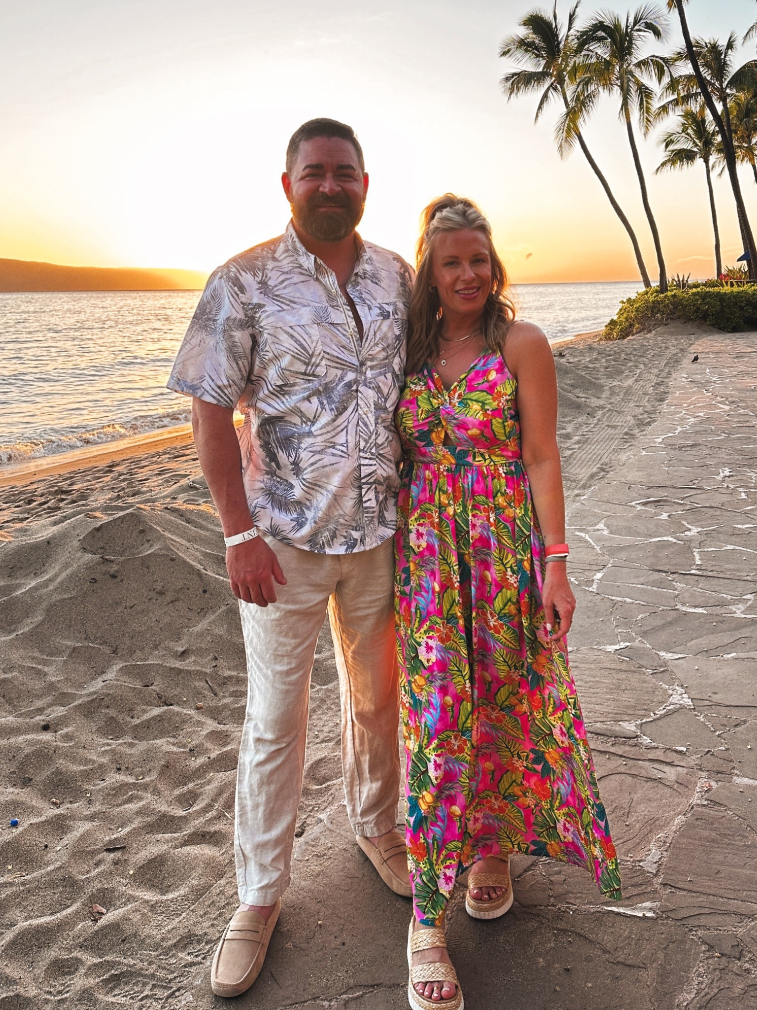 Loved this dress! Ordered a medium and had plenty of room. 🩷

#LTKStyleTip #LTKTravel #LTKOver40