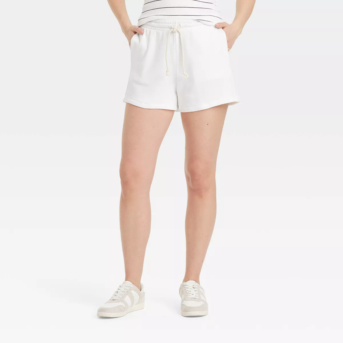 Women's Leisure Studio Mid-Rise Pull-On Shorts - Universal Thread™ Blue M | Target