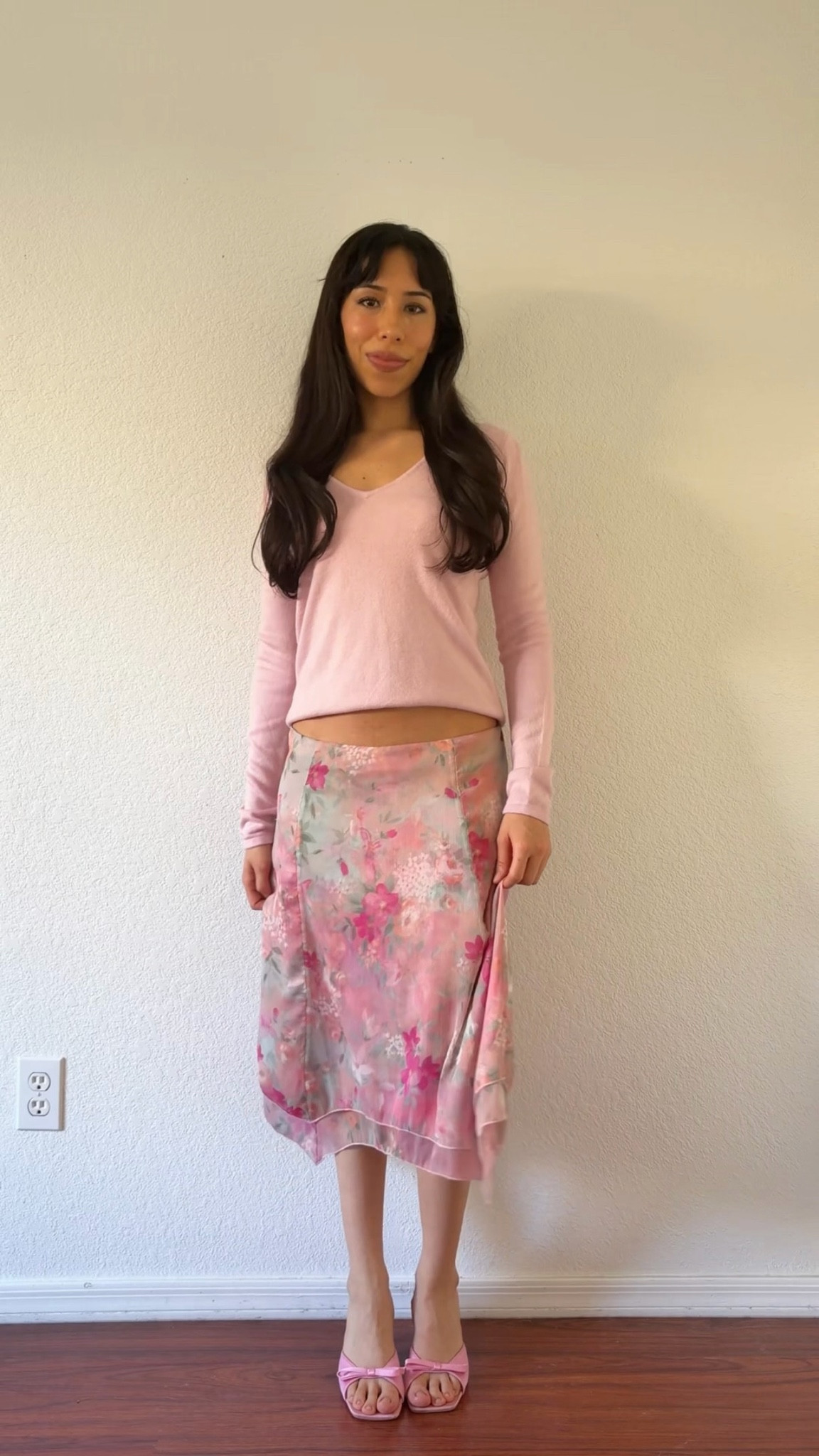 Valentine’s Day outfits: skirt old hollister, sweater thrifted 