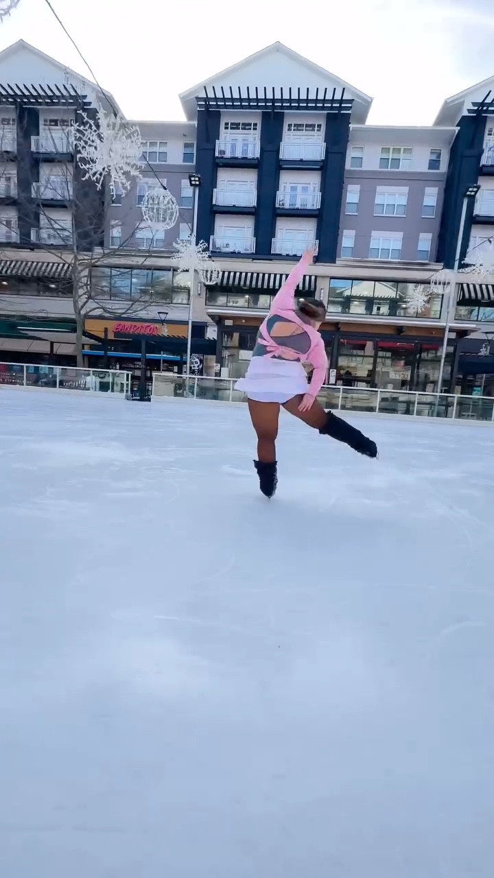 pink top - halara
bodysuit - dancewear solutions
skirt - aerie
tights - sweet mayhem
leg warmers - amazon - linked in my storefront

#LTKPlusSize #LTKActive #LTKMidsize