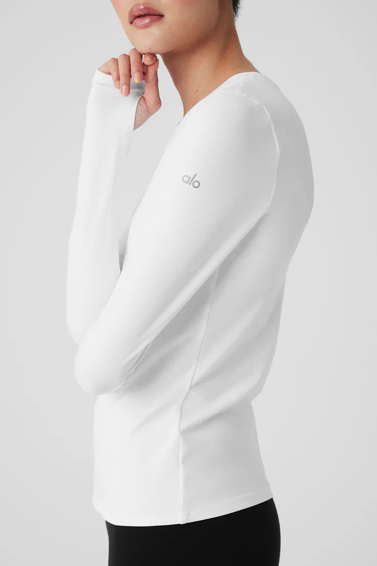 Alosoft Finesse Long Sleeve - Black | Alo Yoga (US)