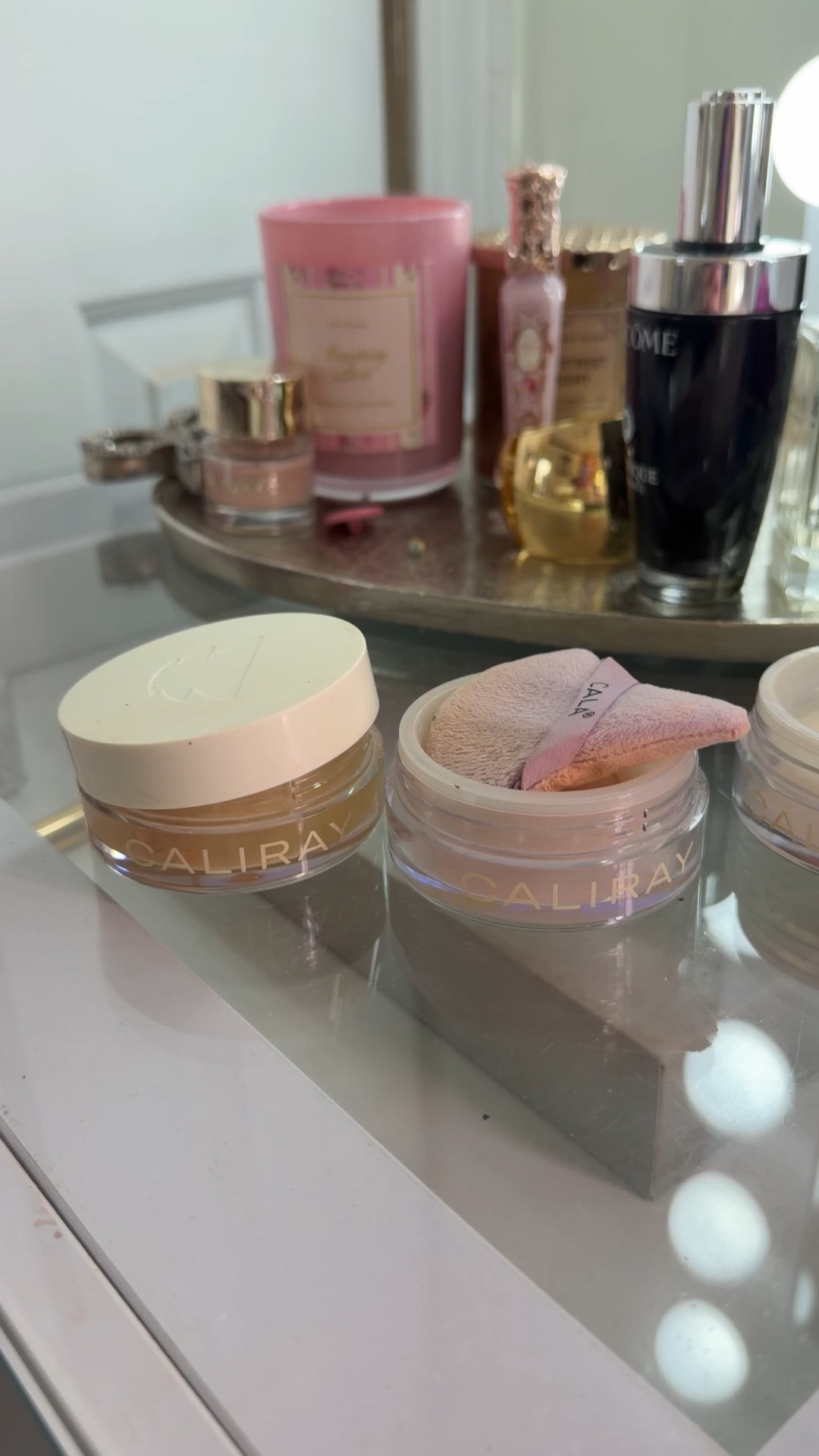 This magic setting powder really is magic ￼

#LTKBeauty #LTKmorningroutine #LTKstorytime