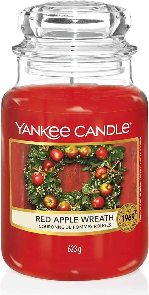 Yankee Candle Scented Candle, Red Apple Wreath Large Jar Candle, Long Burning Candles: up to 150 ... | Amazon (UK)
