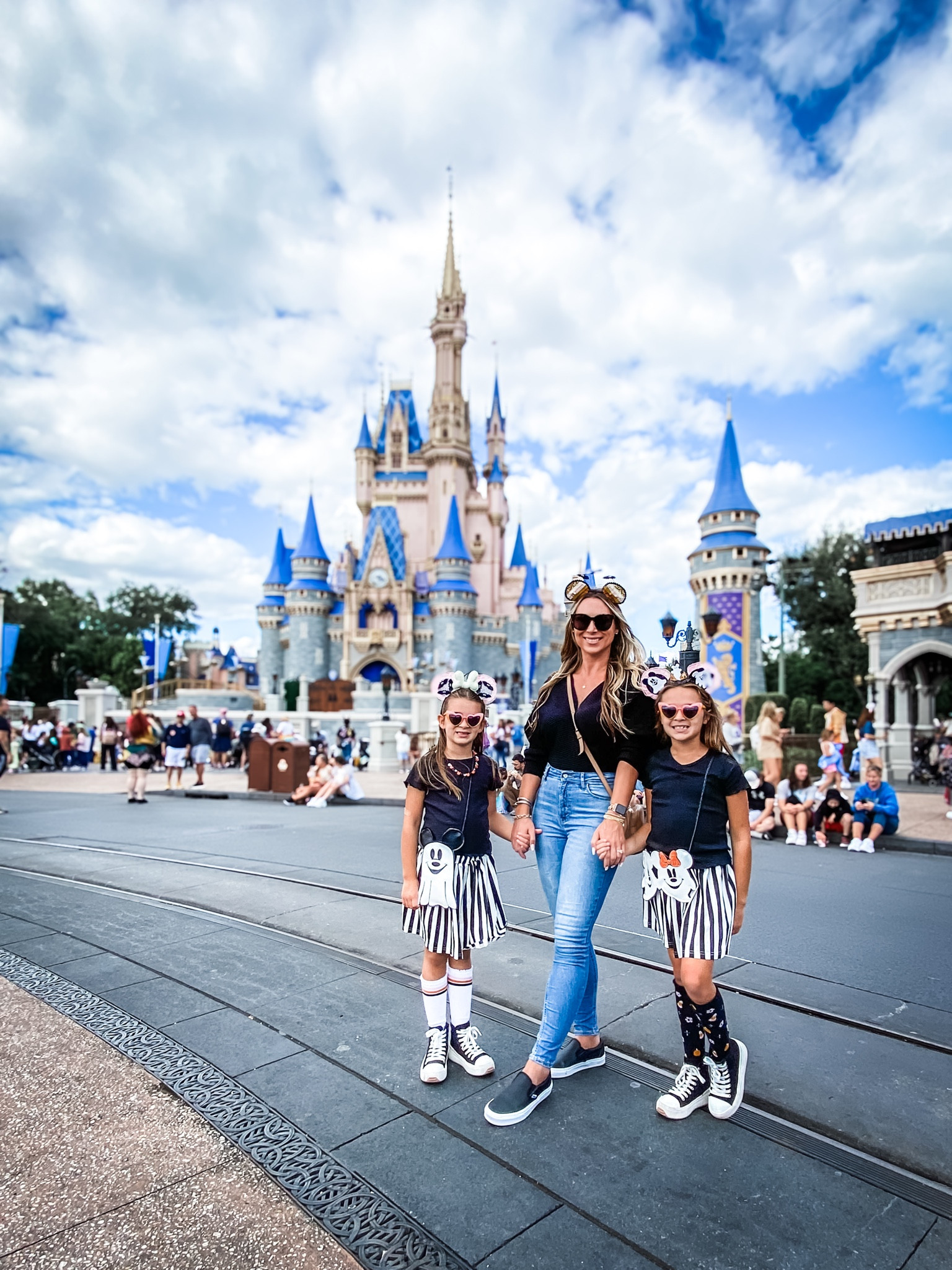 Disney Halloween 👻 



#shopsmall  #disneyworld
#disneymagic #disneygram #instadisney #minniestyle  #wdwap #waltdisneyworld #disneyinsta #disney #disneyig #wdw #disneyparks #disneymom #momlife #girlmom 
#disneyoutfit #happiestplaceonearth
#mom #magickingdom #pumpkin #spookyseason #halloween #pumpkinspice #mouseears

#LTKHalloween #LTKkids #LTKfamily