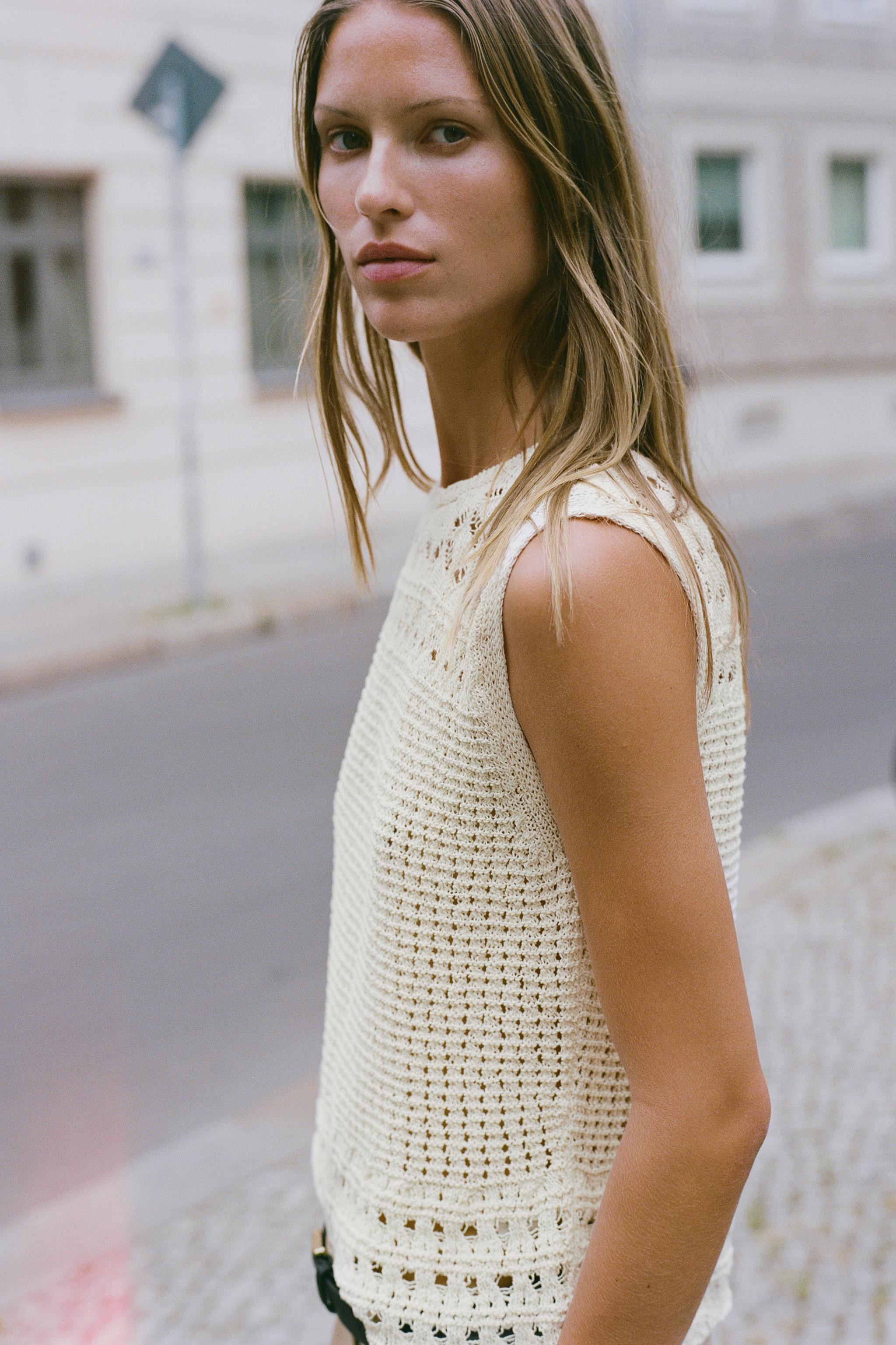 Description | Zara UK