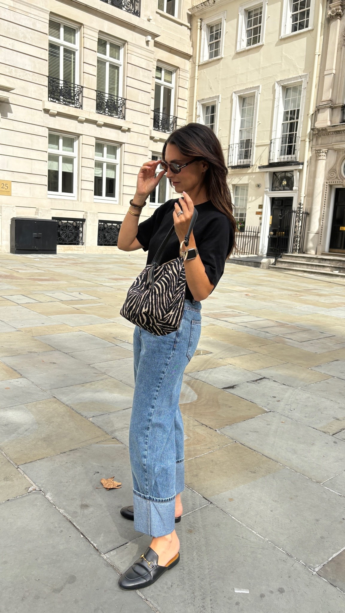 Jeans & a tee

#LTKuk #LTKFashionMonth #LTKautumn