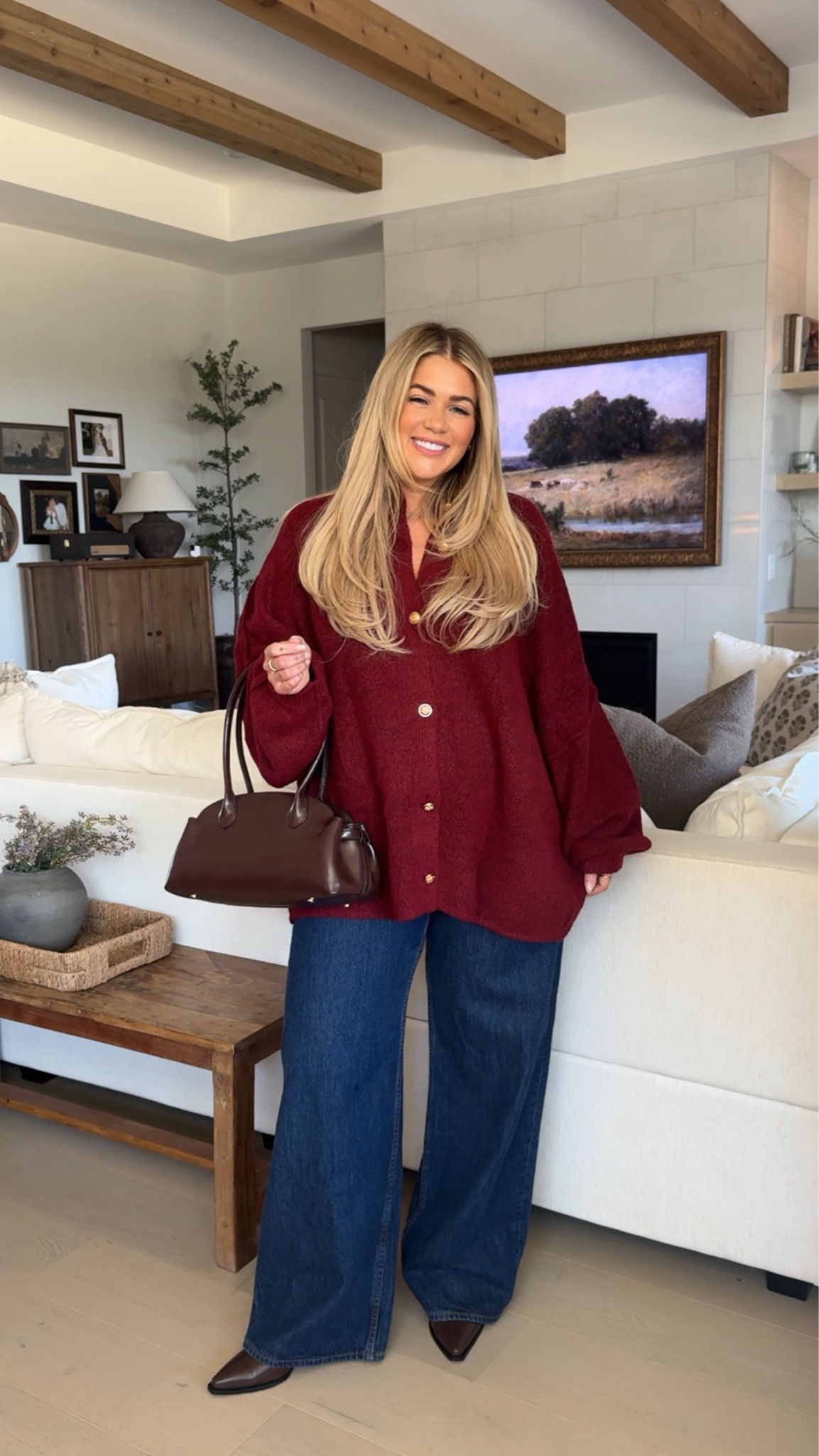 Amazon outfit idea for date night🤎 jeans are Abercrombie and sweater is Amazon 

#LTKFallSale #LTKMidsize #LTKSaleAlert