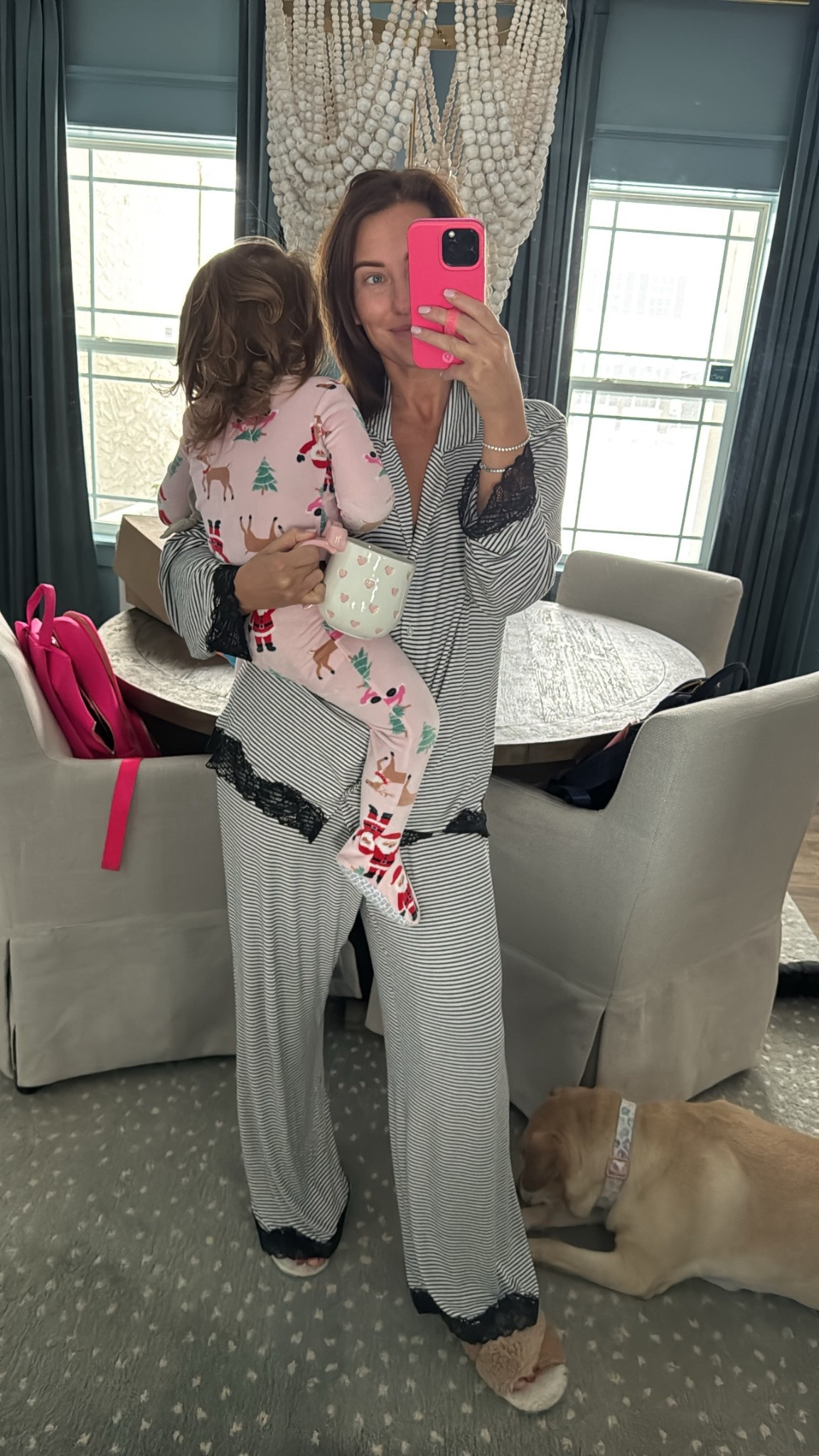  The pajama set that I will be living in for the foreseeable future while snowed in! 
*small top and bottom

#ae 
#snowstorm
#set
#aerie 
#travel 
#pajamas  

#LTKValentine #LTKootd