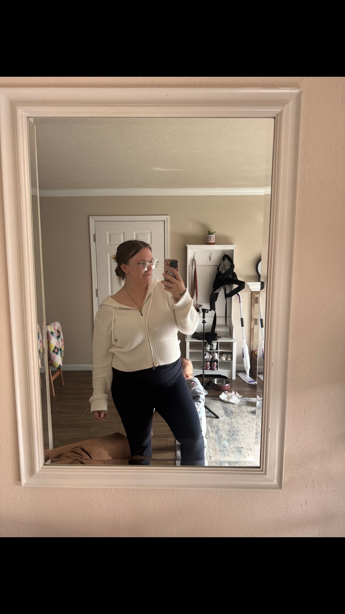 Cute and cozy mom outfit for those who like nuetral colors too! #oldnavy #amazonhome

#LTKMidsize #LTKHome #LTKmomlife