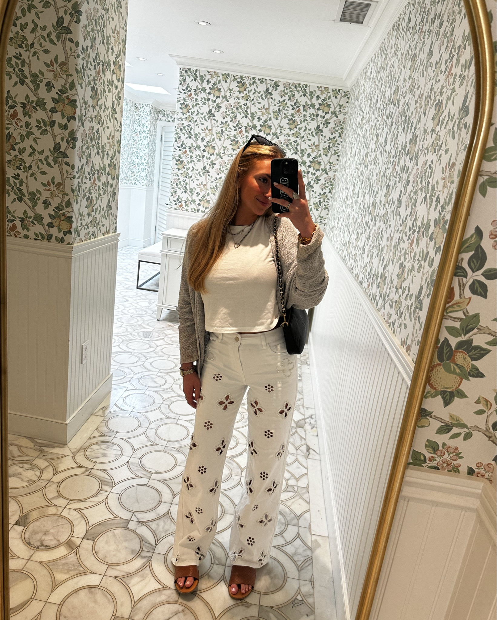 Obsessed w these jeans!! So comfortable and stylish- perfect for Spring/ Summer!! (Also super cute for Brides!!) #Springstyle #Easter

#LTKSeasonal #LTKWedding #LTKTravel