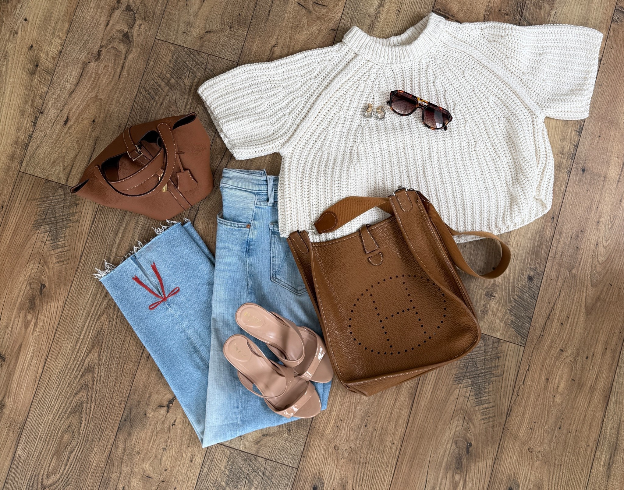 Didn’t really plan this out, just paired a few easy pieces and liked how it came together. 

#LTKOver40 #LTKootd