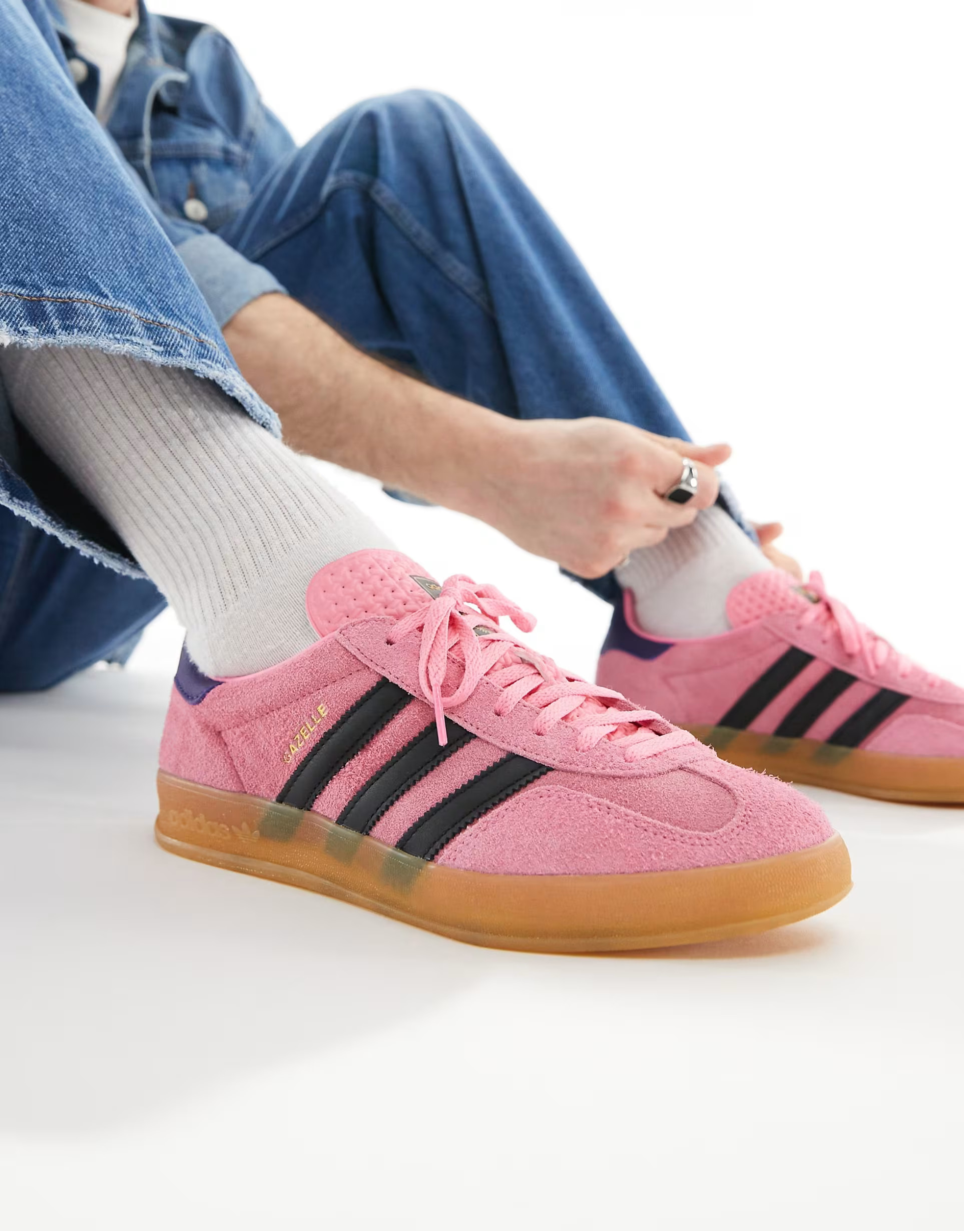 adidas Originals Gazelle Indoor trainers in pink and black with gum sole | ASOS | ASOS (Global)