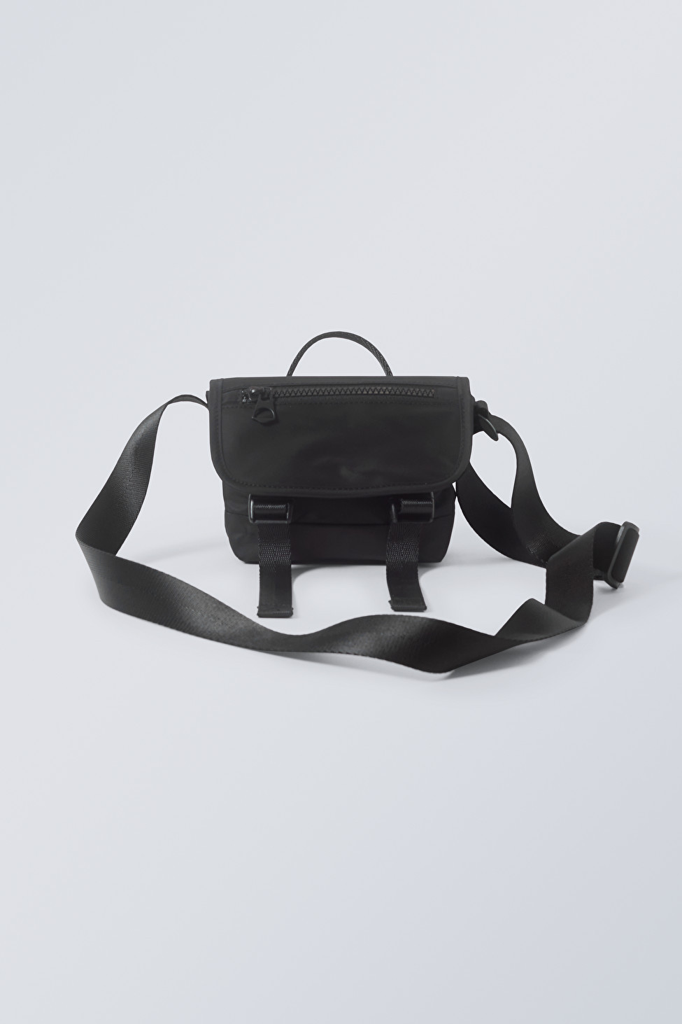 Kleine Messenger-Bag | Weekday
