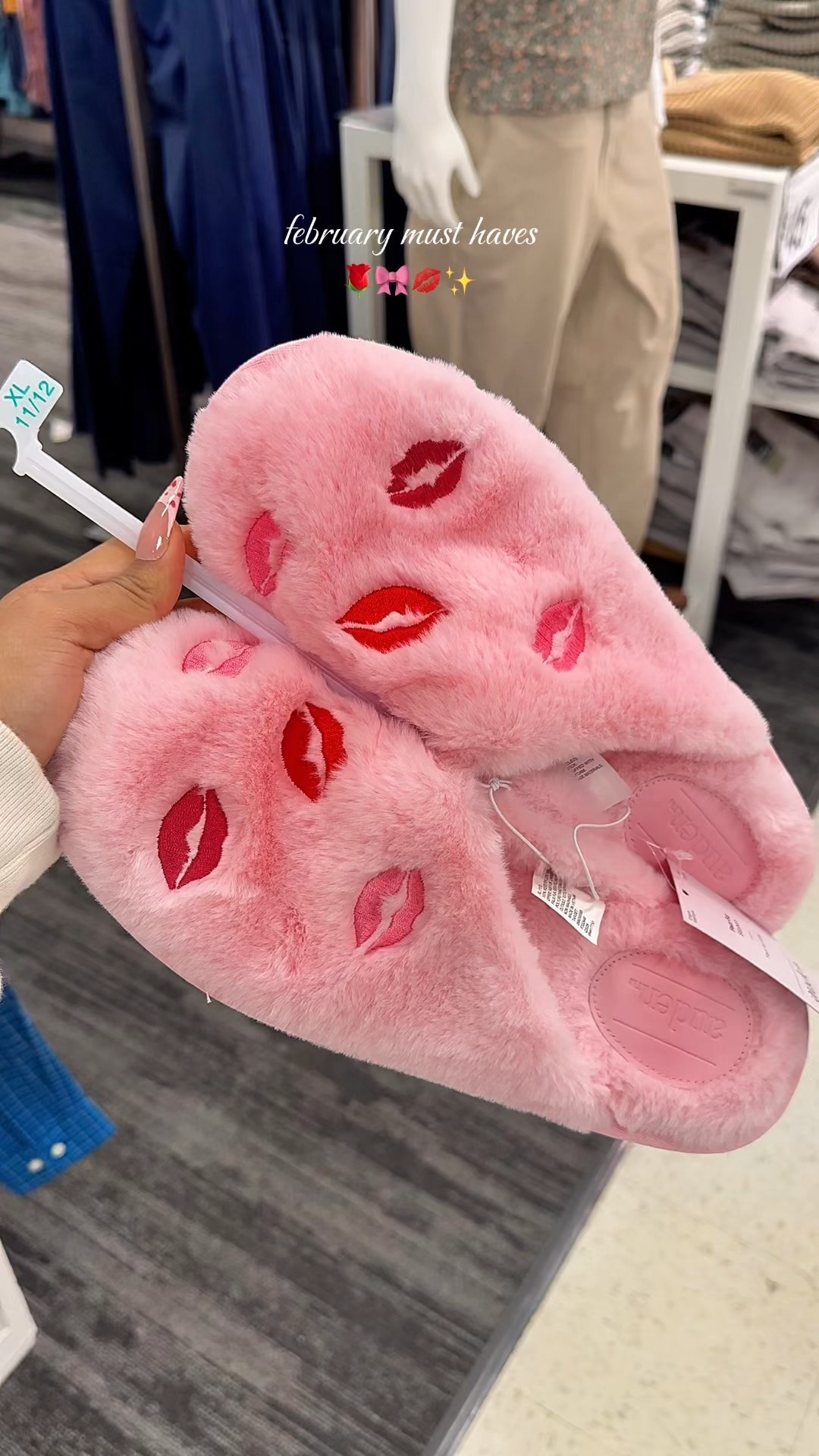 cutest slippers for february!! @Target 💋🎀✨

#LTKdayinmylife #LTKValentine #LTKootd
