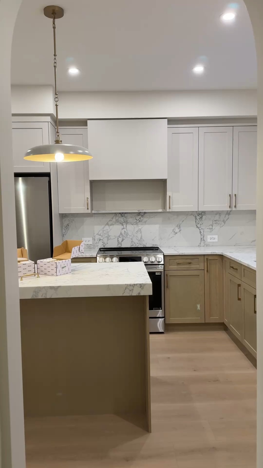 Switched out the cabinet hardware from sleek and modern to classic and traditional for a steal. The quality of these are unreal 

#LTKhome