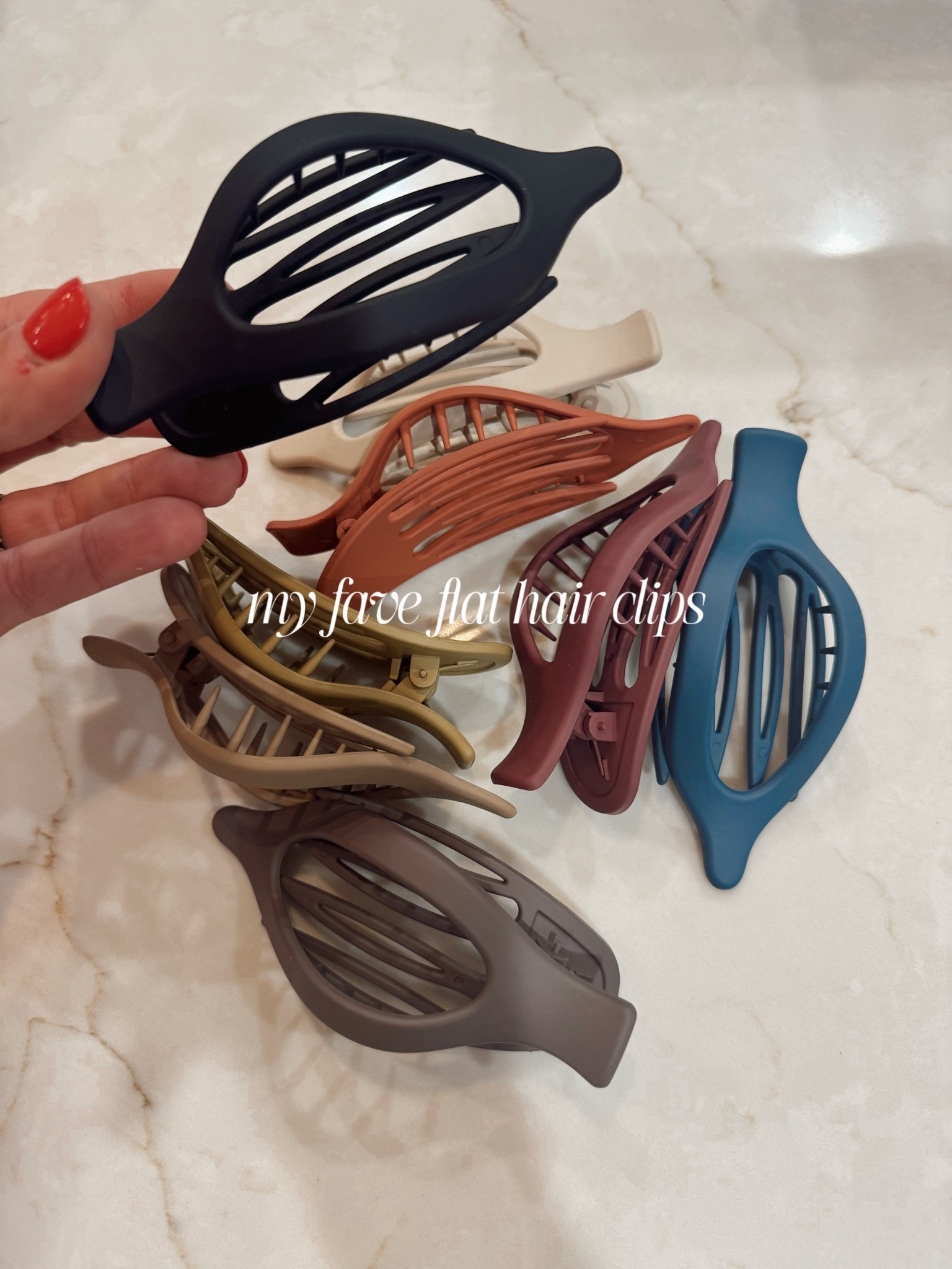 8 pack for under $10 — ✨🙌🏼 my fave flat hair clips right now! 

Amazon finds / hair care / claw clips / Holley Gabrielle 

#LTKFindsUnder50 #LTKBeauty #LTKSaleAlert