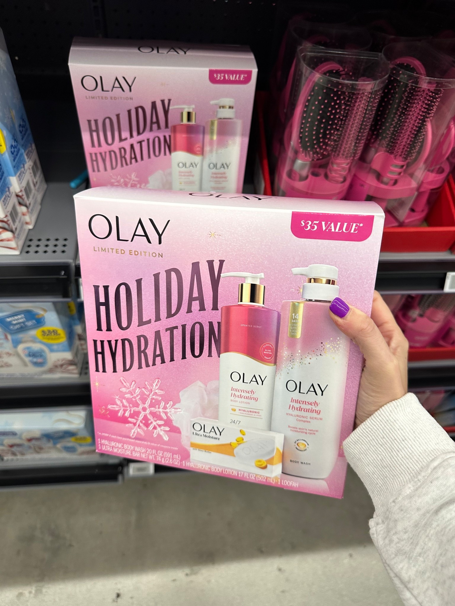 Love this gift set from Olay! Great stocking stuffer! Comes with with Hyaluronic Body Wash, Lotion, and Beauty Bar! On sale for only $15!

#LTKCyberWeek #LTKGiftGuide #LTKFindsUnder50