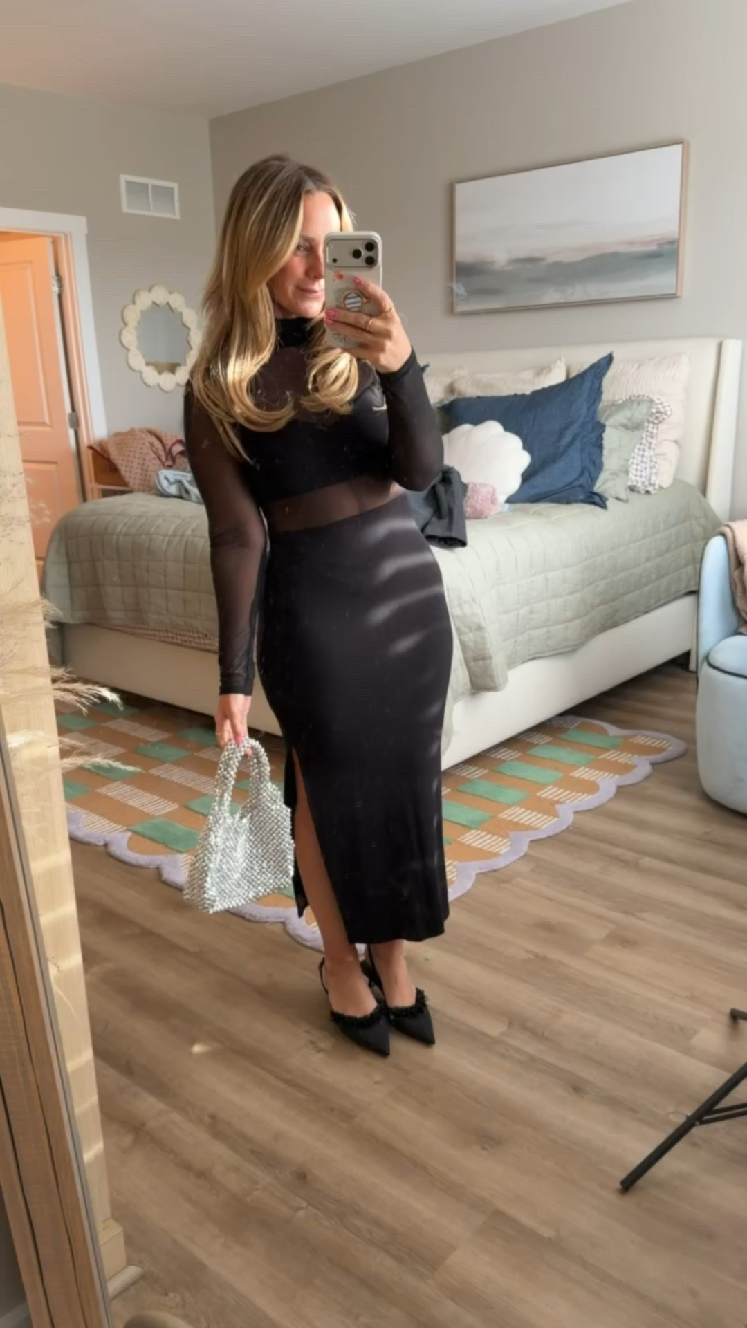 The little black dress…but cooler. Effortless, comfortable, and holiday-party approved. 🤍✨
Everything is linked!



#LTKHoliday #LTKWedding #LTKPetite