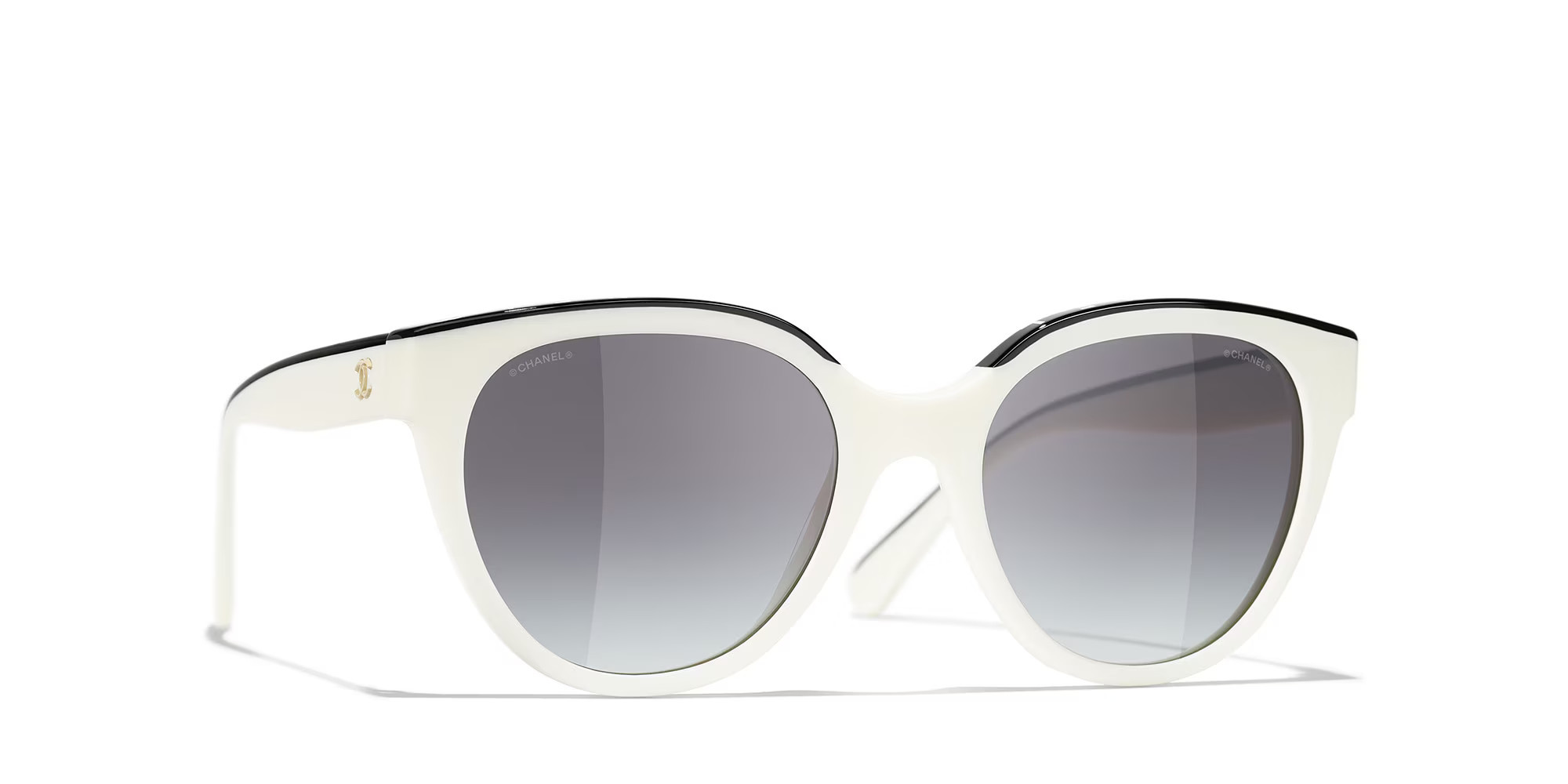 Chanel Woman Sunglass Square Sunglasses CH5414 - Frame color: White, Lens color: Grey | Sunglass Hut EU