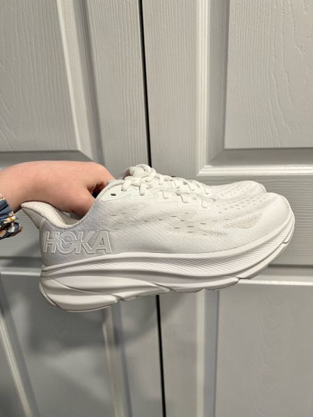 I’m a Hoka girlie now! These are the most comfortable sneakers I’ve owned.

White sneakers

#LTKshoecrush #LTKfitness #LTKtravel