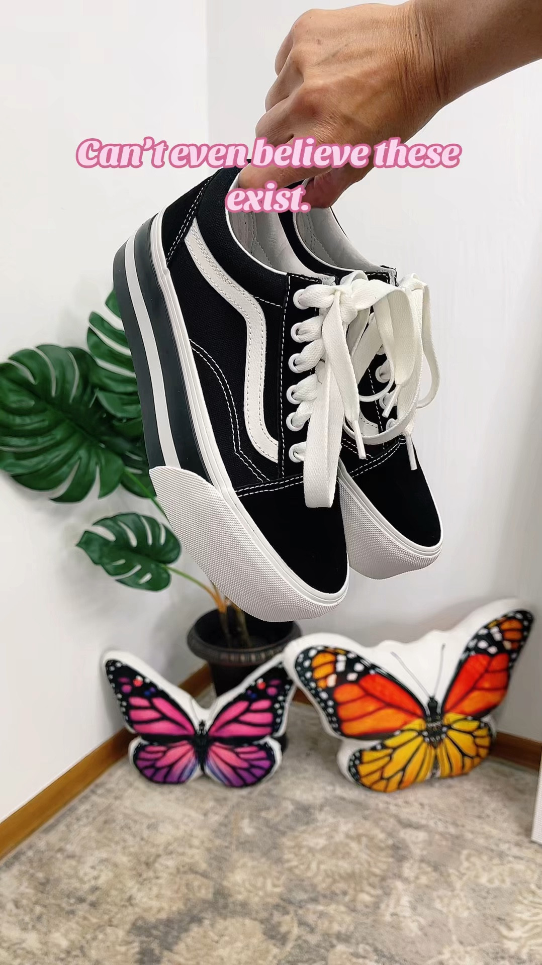 Alt Style Platform Black & White Sneakers. These are actually comfortable too!


Alternative style
Alternative fashion
Alternative shoes
Platform shoes
Platforms 
Platform tennis shoes
Platform sneakers
Street style
New vans
New vans 2024
Platform vans
Vans shoes
Butterfly decor
Faux plant

#LTKFindsUnder100 #LTKShoeCrush #LTKVideo