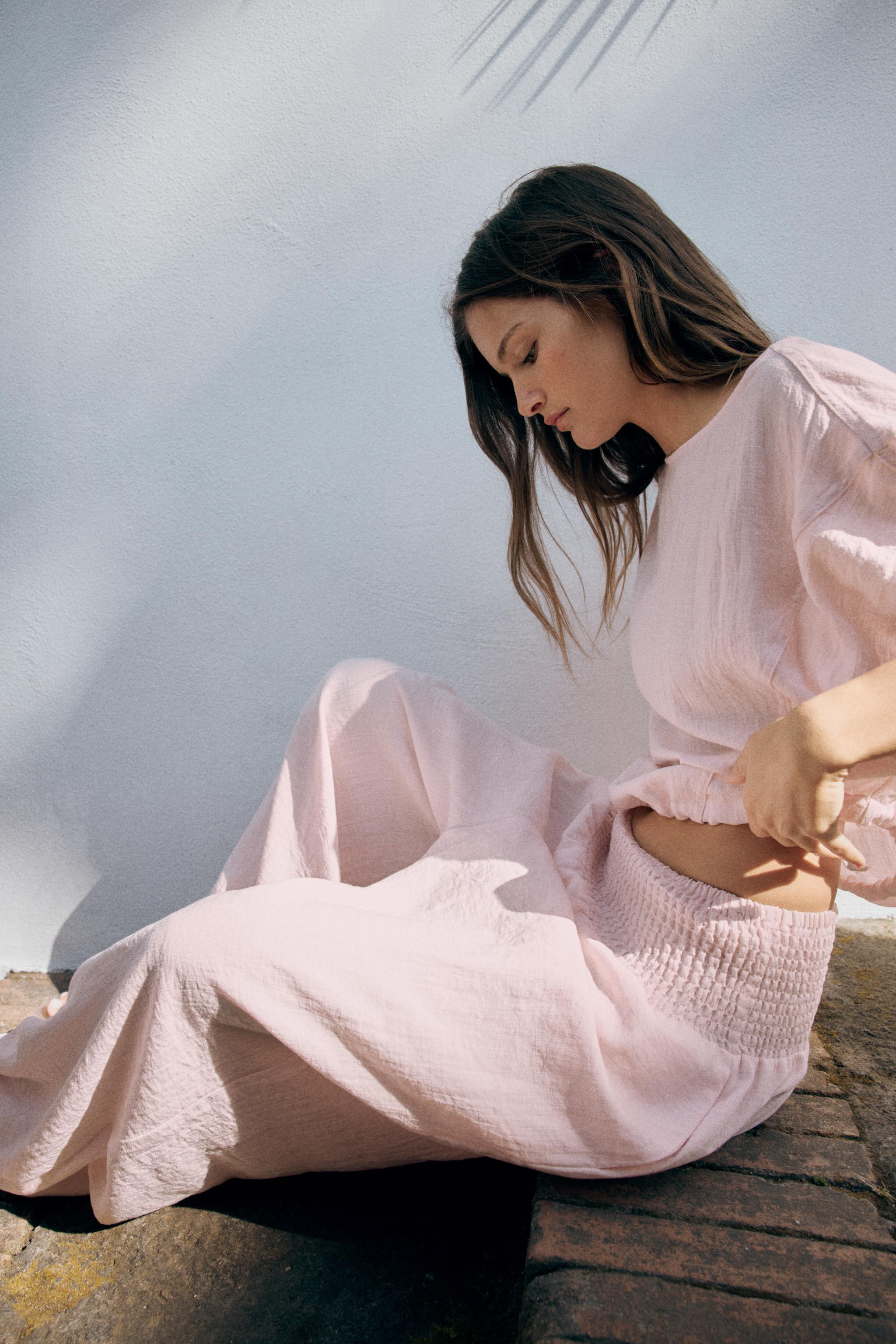 BAGGY TROUSERS WITH ELASTIC WAIST | Zara UK