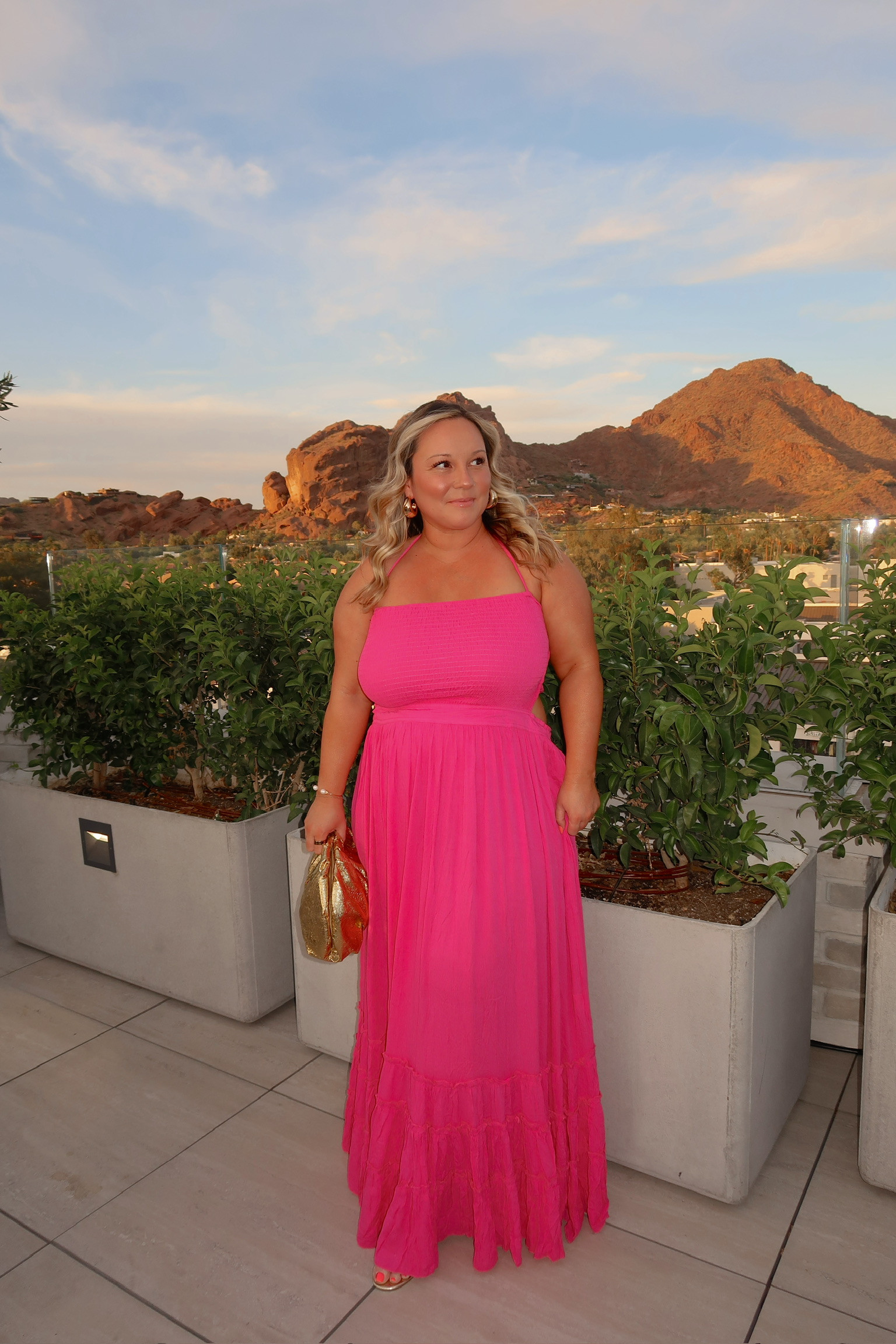 LOVE this dress — so perfect for Summer or any upcoming trips💓

Wearing a size large!



Maxi dress, amazon fashion, pink, halter neck, tiered, summer outfits, summer dresses, shelli enright, stylenright 

 #LTKSeasonal #LTKMidsize #LTKTravel