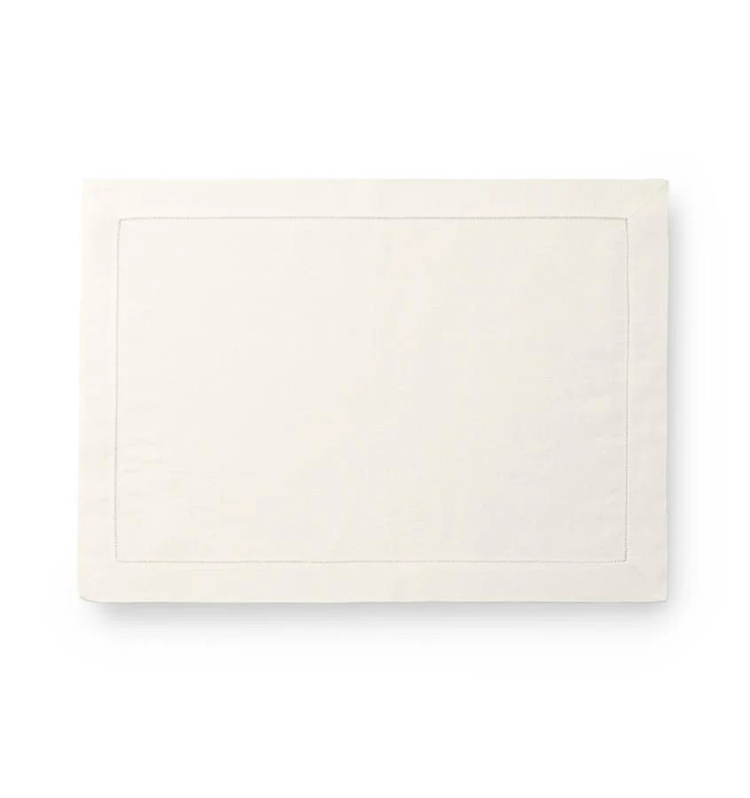 SFERRA Classico Placemats Oblong (Set Of 4) | SFERRA Fine Linens