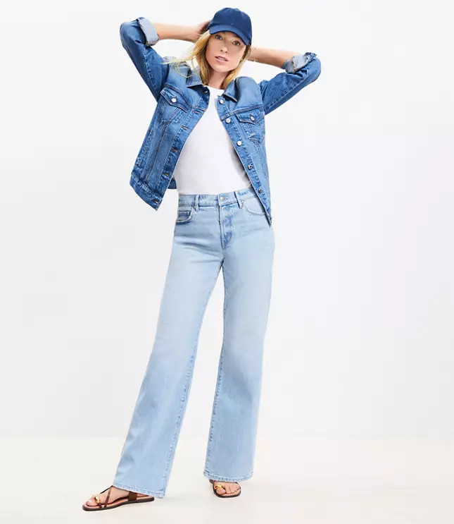 Mid Rise Relaxed Straight Jeans in Mid Wash | LOFT
