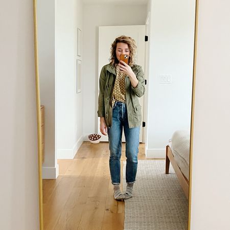Top is old from Madewell, but I did find it on Poshmark! Also linked a few other similar options. 