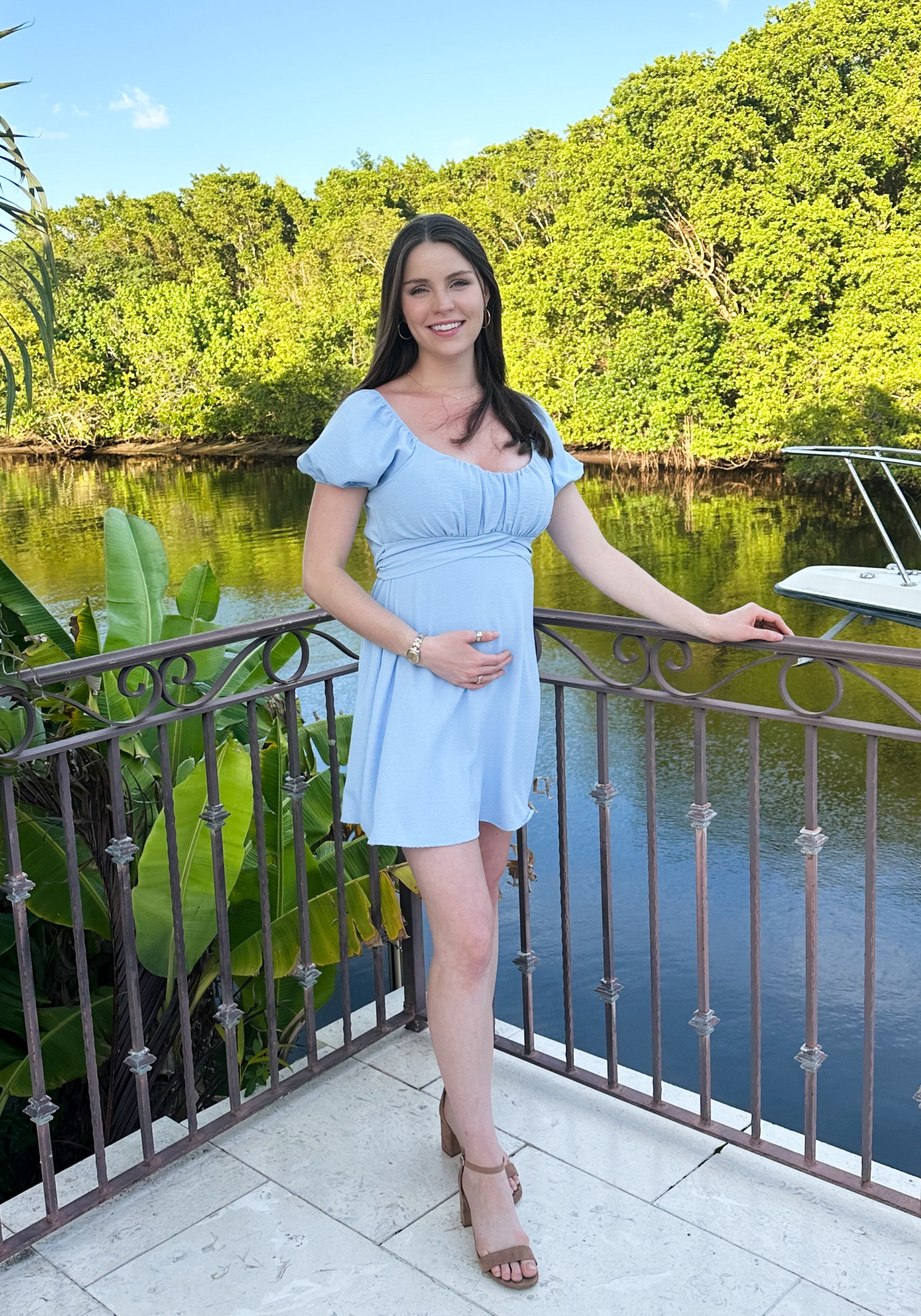 Spring has sprung and I’ve been loving these light colors and bump friendly dresses! You definitely don’t have to have a bump to wear this 😅 🩵

#LTKbump #LTKfindsunder100 #LTKSeasonal