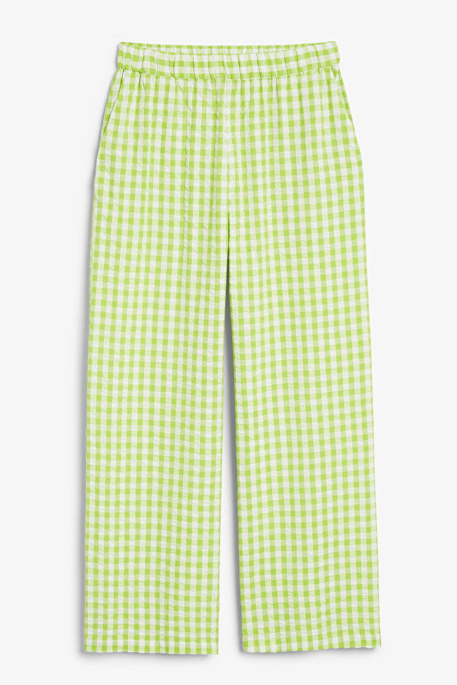Regular waist wide leg seersucker gingham trousers green
                  			
				£40 | Monki