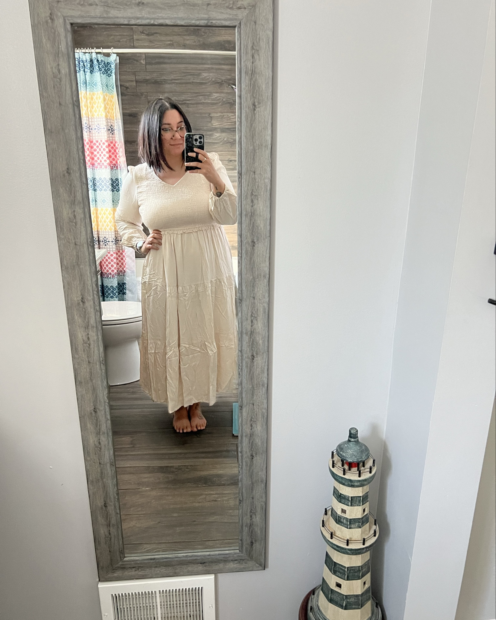 I bought this for family photos coming up and I absolutely love it!! Affordable | Long Sleeve | High Waisted | Tiered | Midi Length 


#LTKFitness #LTKSaleAlert #LTKMidsize