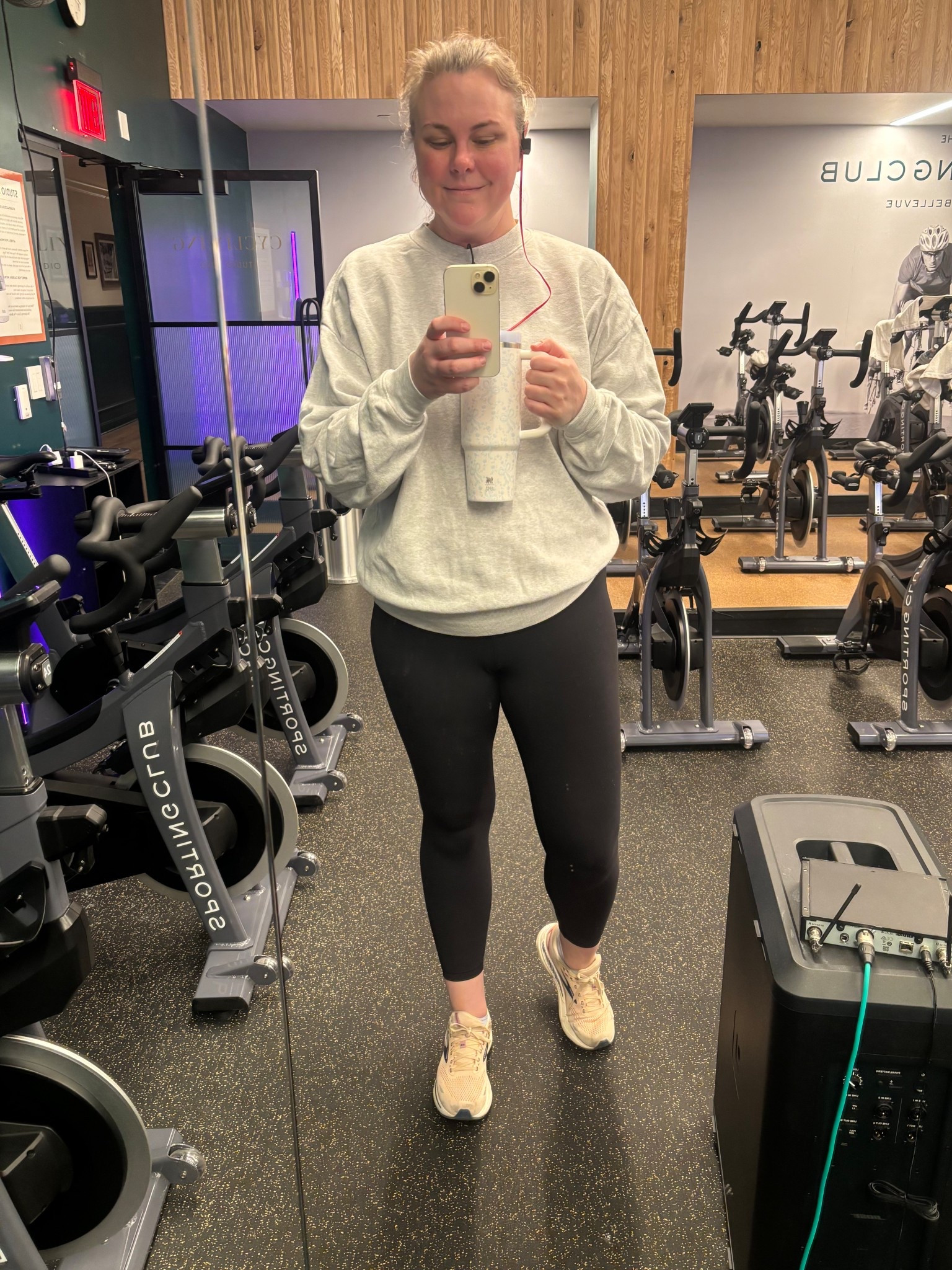 What I wore to spin class 🚲

#LTKActive #LTKselfcare #LTKfitnessgoals