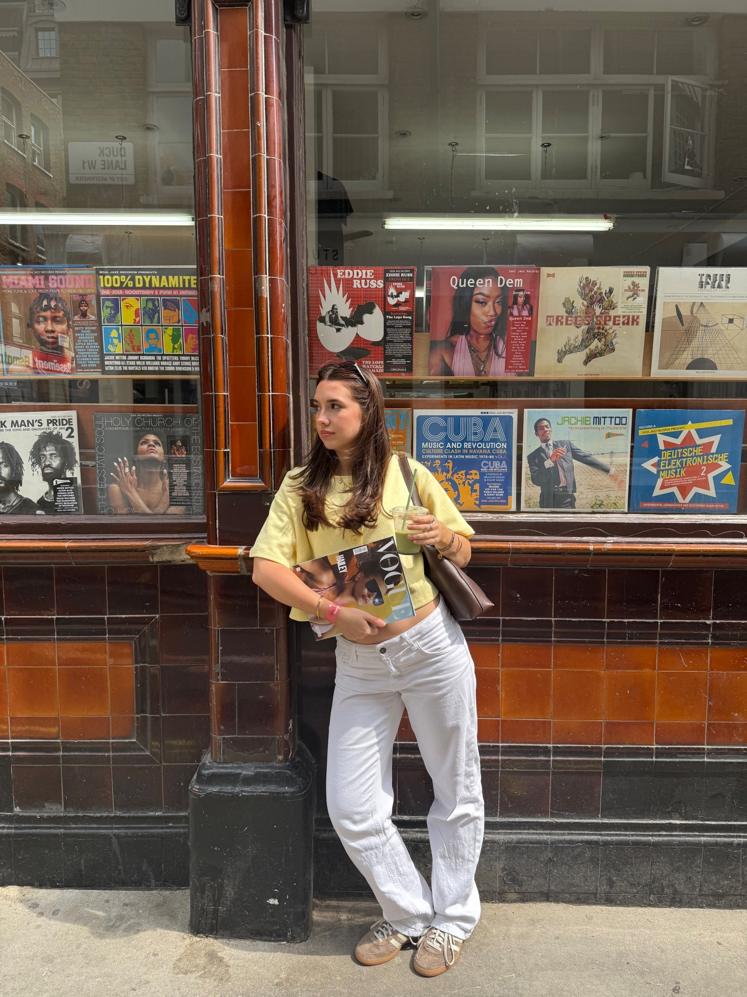 Autumn London outfit buttermilk yellow top white jeans brown suede adidas spezials coach bag 

#LTKuk #LTKautumn