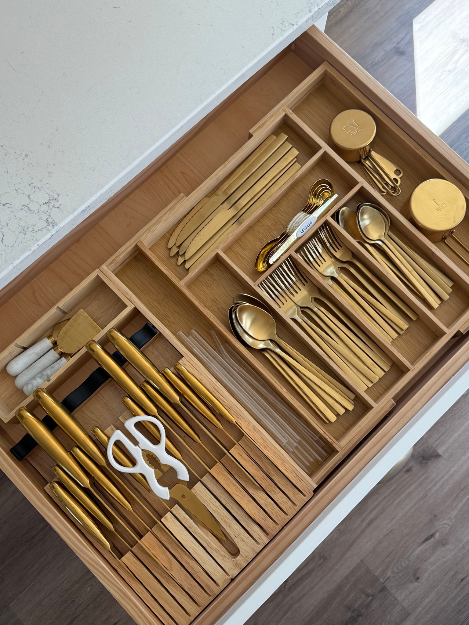 Kitchen drawer organization - organized my cutlery to perfection! Kitchen organizers, silverware organizers 