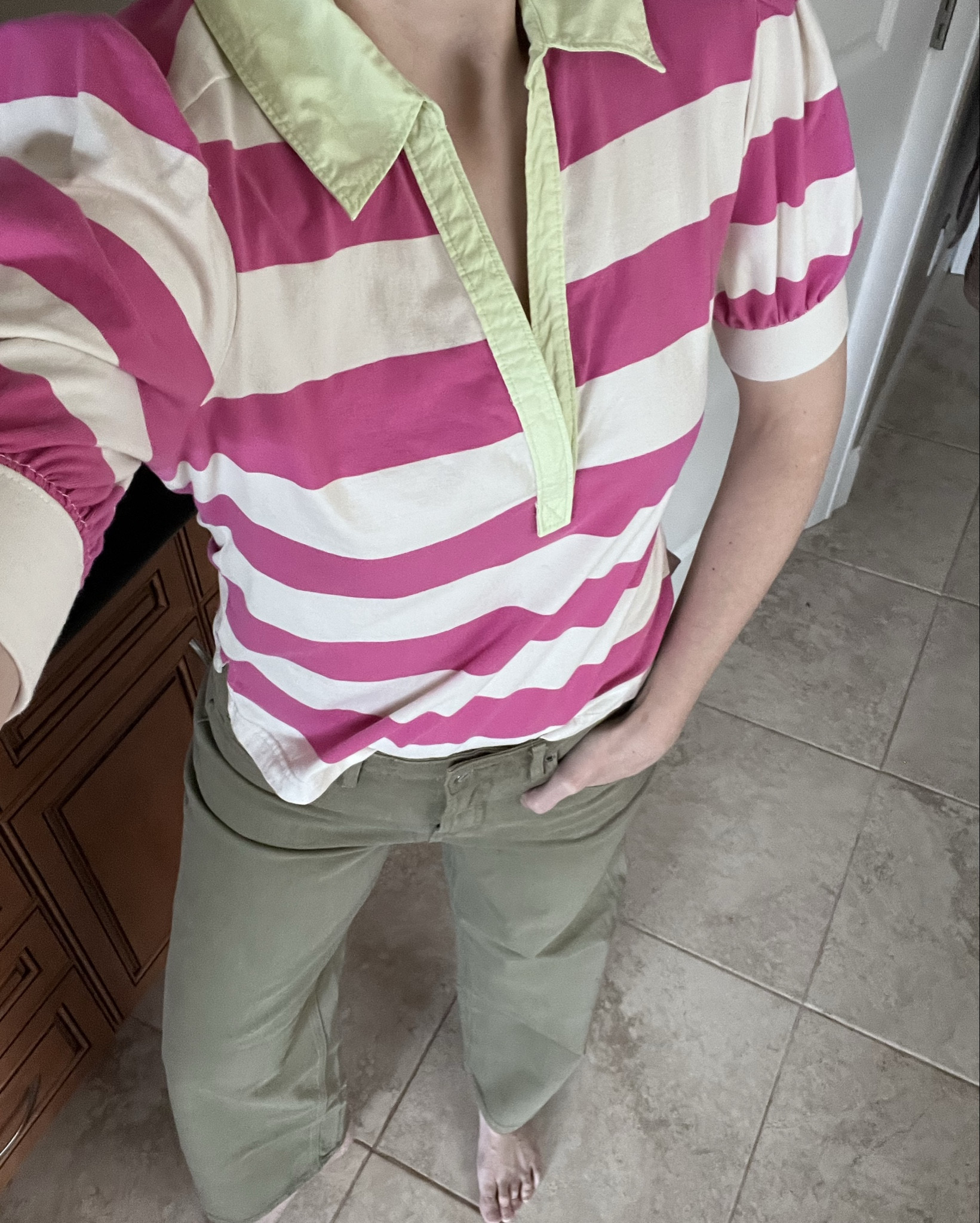 Old Navy Jeans Sale!! I got these high rise wide leg jeans and the length is surprisingly really long - which for me at 5’10 is exciting!! 🙌 I’m thinking I need to grab them in the rust color. I’ve also linked some other great Jean finds that are on sale. 

The Top is from Anthropologie - I got it on sale last summer but I’ve linked some other options. Both Canadian and U.S links. 🛍️

Jeans Old Navy Finds Anthropologie Maeve Puff Sleeve 

#LTKFindsUnder50 #LTKSaleAlert #LTKOver40