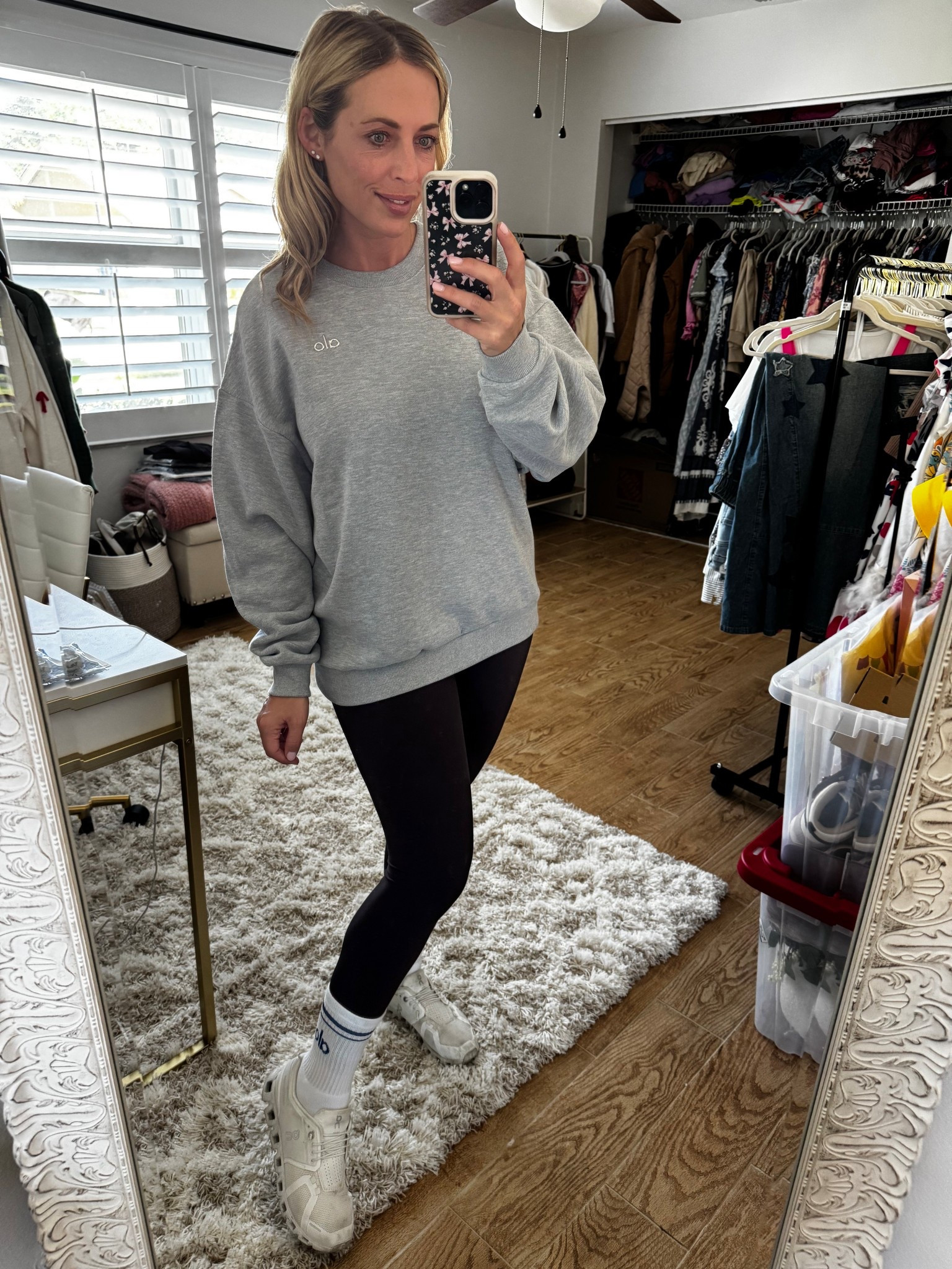 Casual outfit. Alo yoga. Lululemon 



#LTKFindsUnder50 #LTKActive #LTKootd