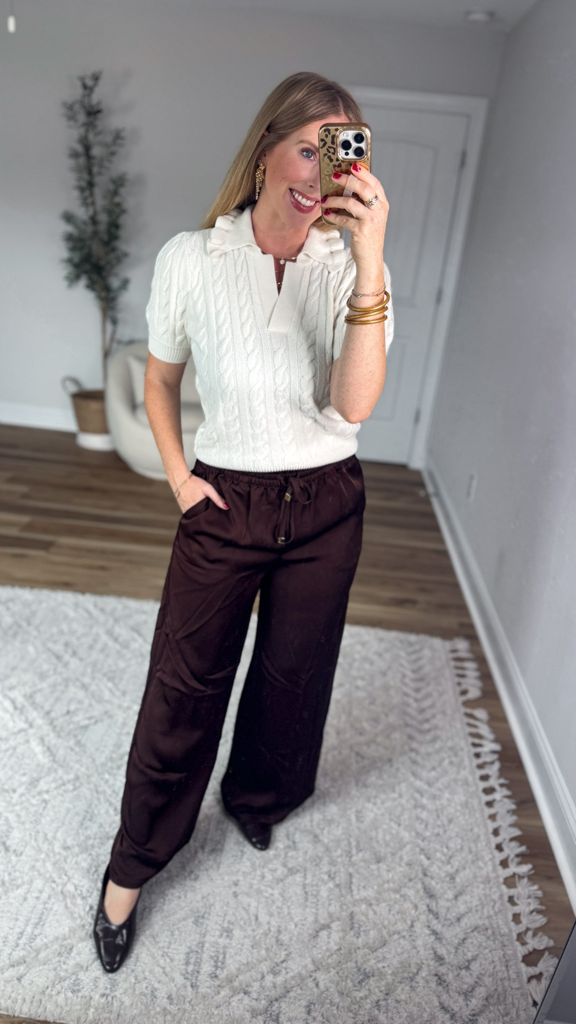 Weekend Walmart Wins try-on
Ruffle collar sweater- small
Satin wide leg pants- small