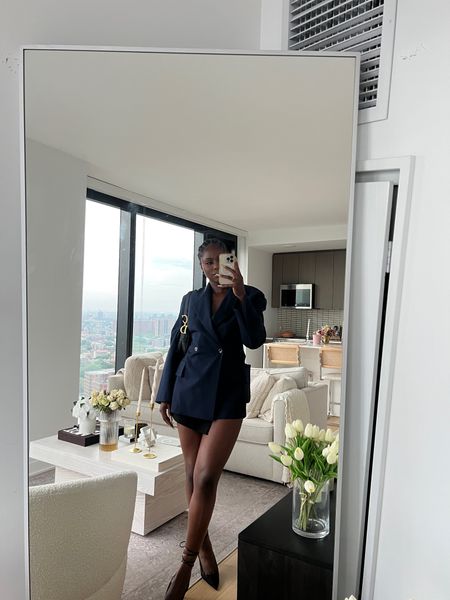 A cut out blazer on a cool summer day is a great way to stay warm and stylish. Sometimes the AC in restaurants and hotels is too much for me lol #summerfashion #summeroutfitinspo 