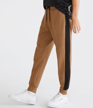 Aero MVMT Tech Fleece Joggers | Aeropostale