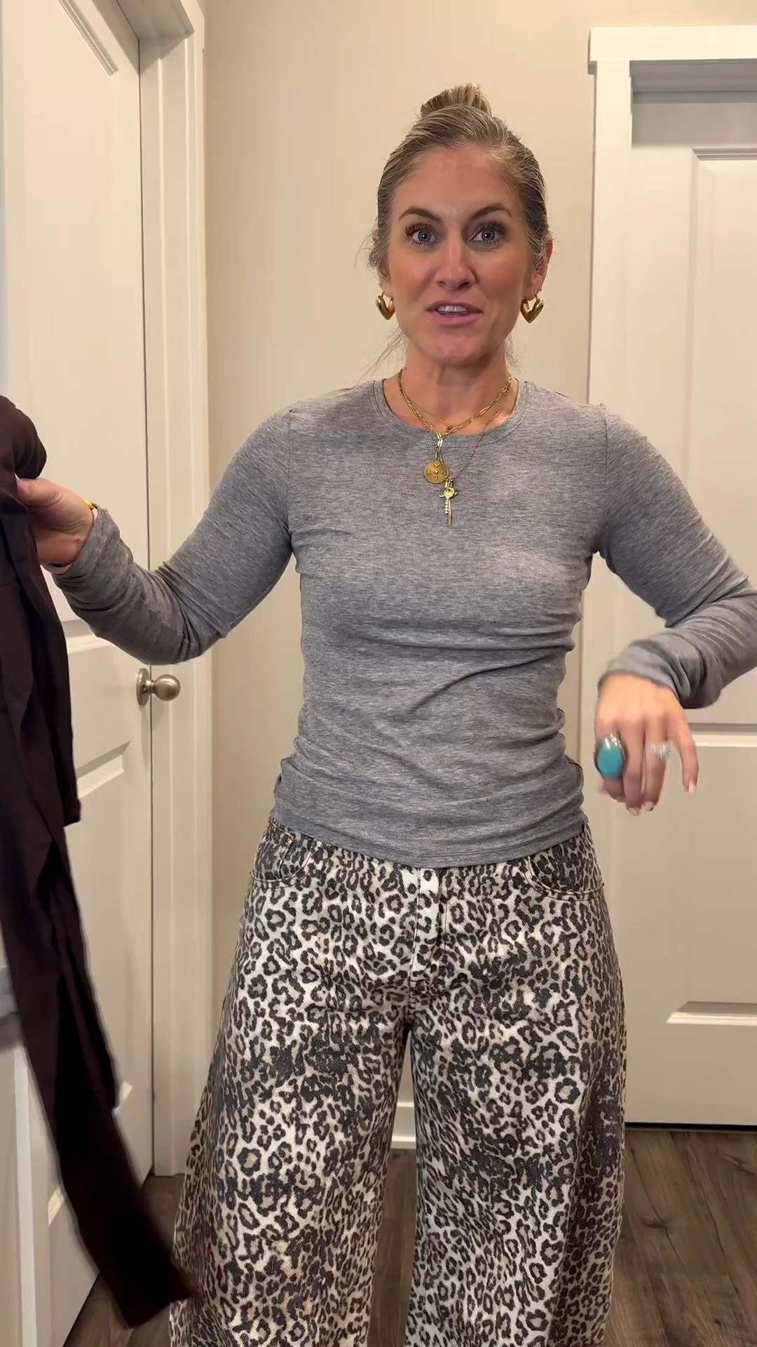 This shirt is sooo gewd. It’s made from ultra fine Australian merino wool. But it’s not hot at all. I love it and want it in more colors. 

I sized up to a medium so it wouldn’t be super tight. Love the fit  

#LTKootd #LTKPetite #LTKOver40