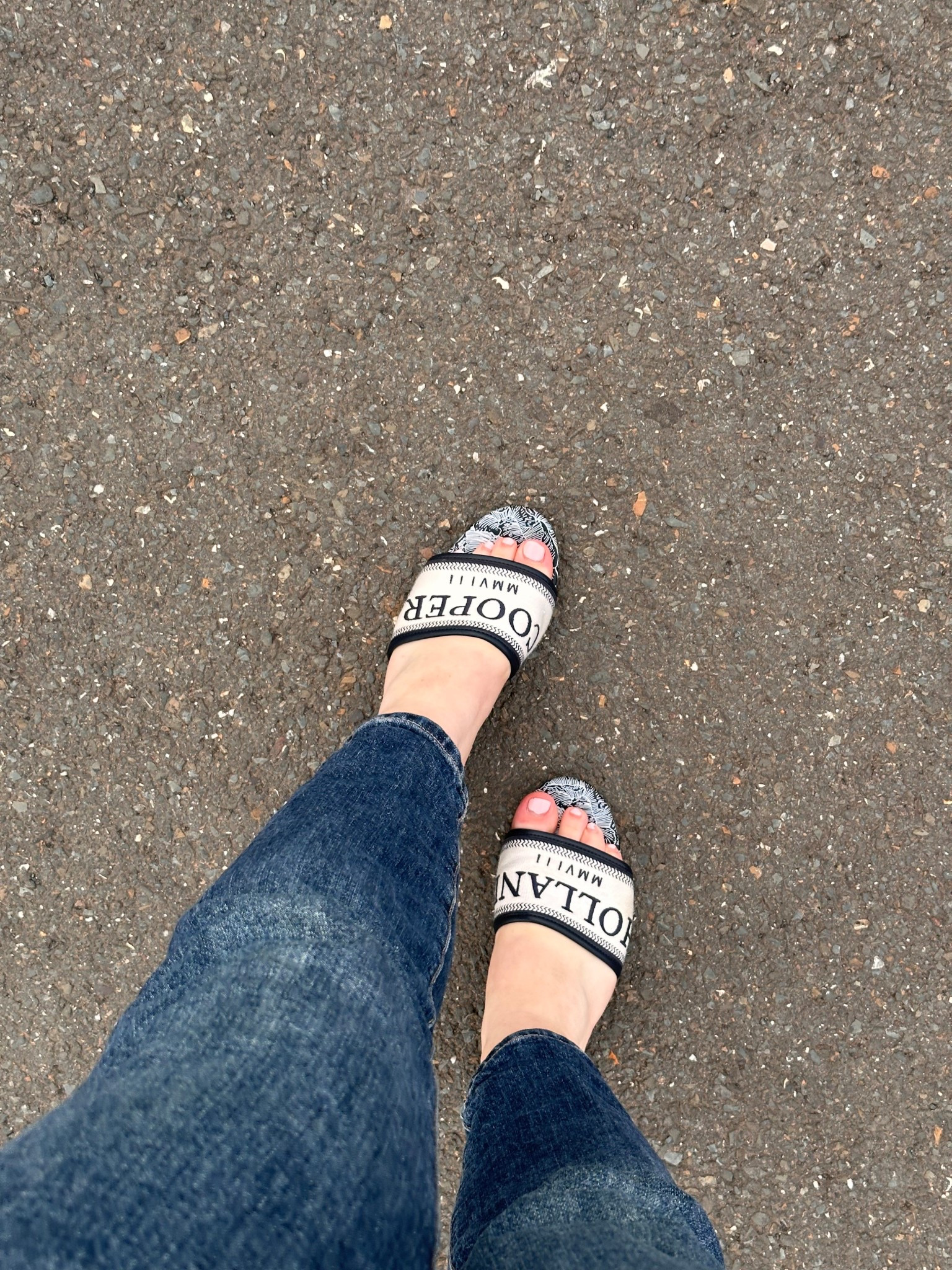 Cute heel season 👡 🤍

#hollandcooper #countryfashion

#LTKluxury #LTKuk #LTKeurope