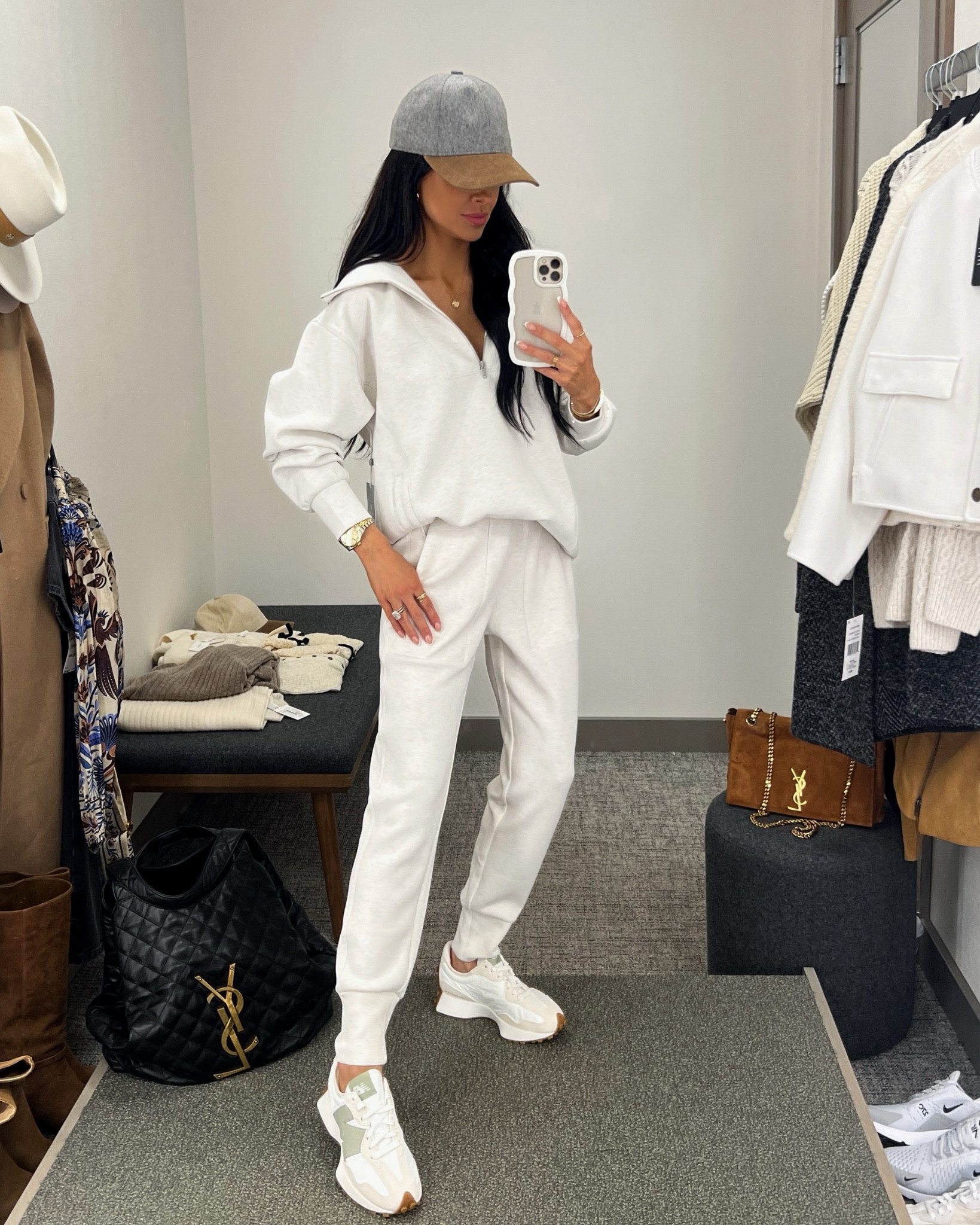 Nordstrom anniversary sale athleisure / activewear picks #NSALE
Wearing this buttery, soft active wear that perfect for travel or loungewear 
Wearing an XS


#LTKActive #LTKSaleAlert #LTKFindsUnder100