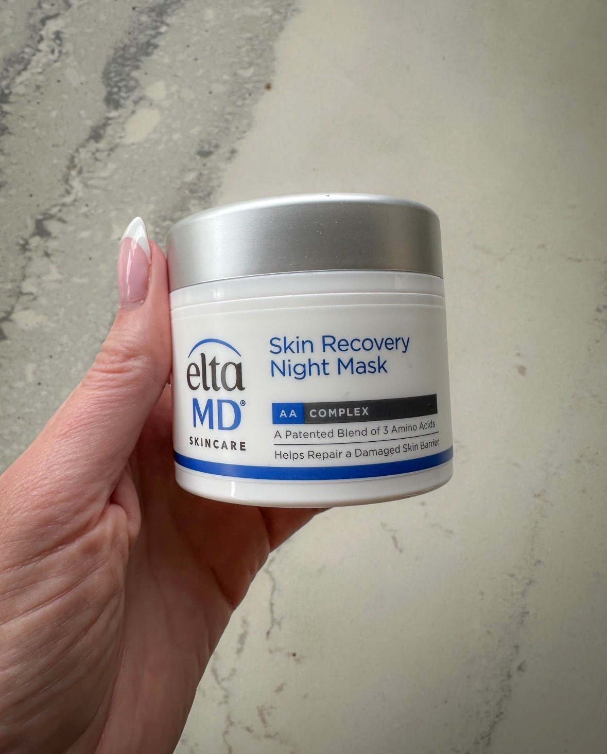 ✨ EltaMD Skin Recovery Night Mask

This overnight repair mask is my skin barrier reset button. The EltaMD Skin Recovery Night Mask is formulated with their AAComplex (a patented blend of 3 amino acids) to help calm irritation and visibly repair stressed, overworked skin while you sleep.

It deeply hydrates without feeling heavy, making it perfect for post-retinol nights, travel skin, dry winter skin, or anytime your barrier needs extra love. I wake up with smoother, calmer, glowier skin.